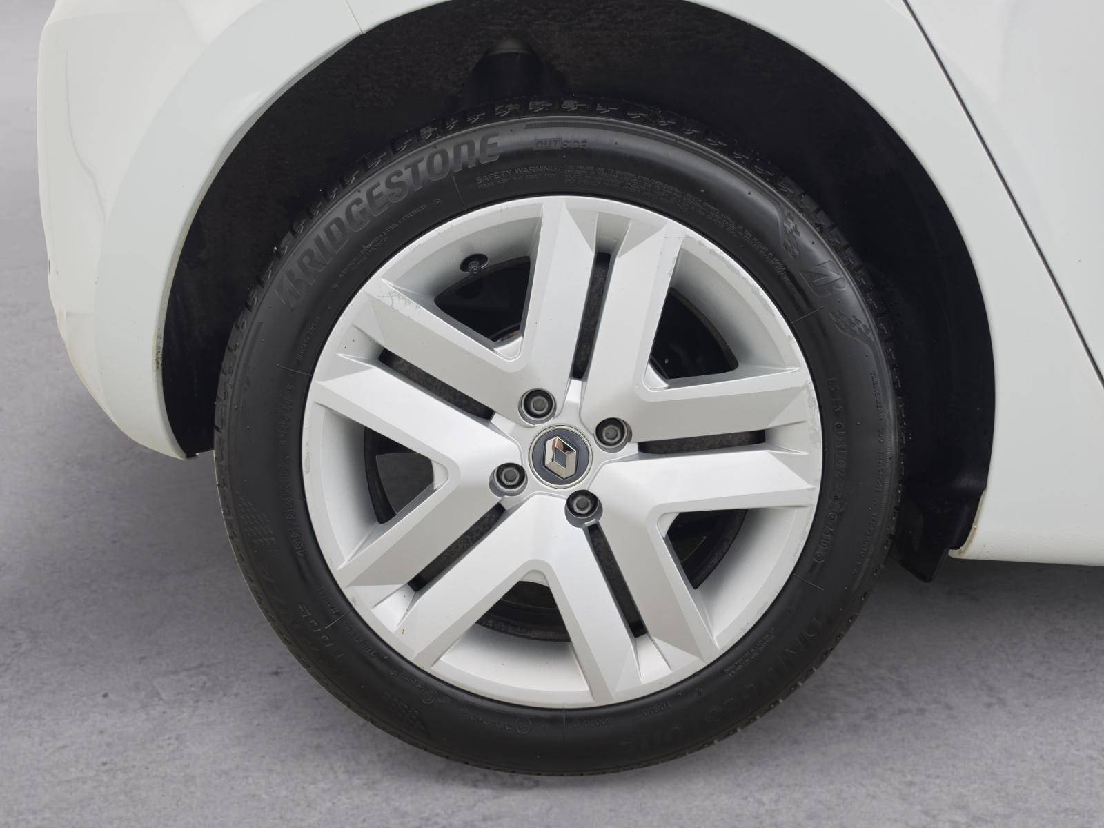 Vente en ligne Renault Clio 5 Clio SCe 65 - 21N au prix de 12 900 €