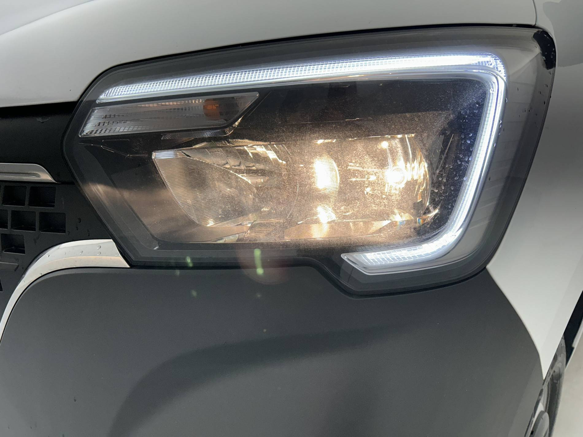 Vente en ligne Renault Master Fourgon MASTER FGN TRAC F3500 L2H2 BLUE DCI 135 au prix de 24 490 €