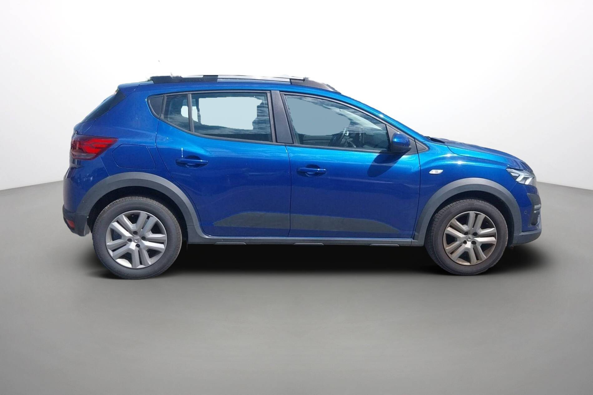 Vente en ligne Dacia Sandero  ECO-G 100 - 22 au prix de 13 290 €