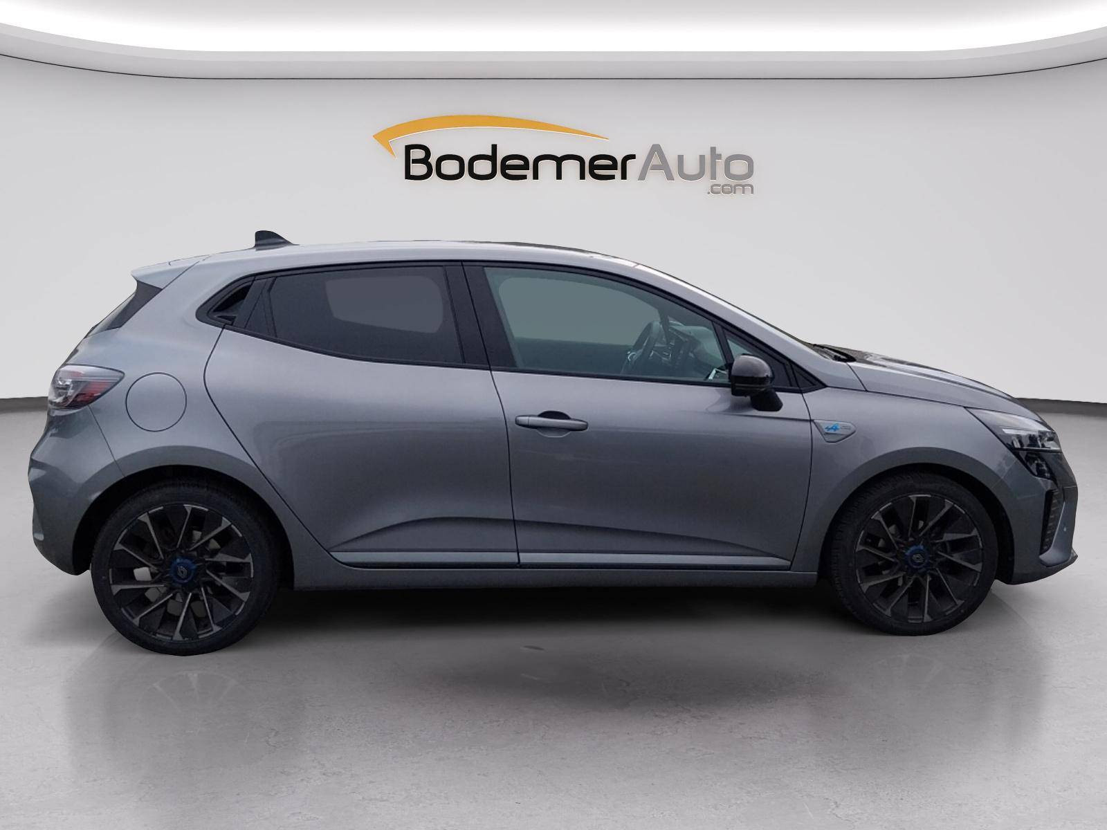 Vente en ligne Renault Clio 5 Clio TCe 90 au prix de 17 990 €