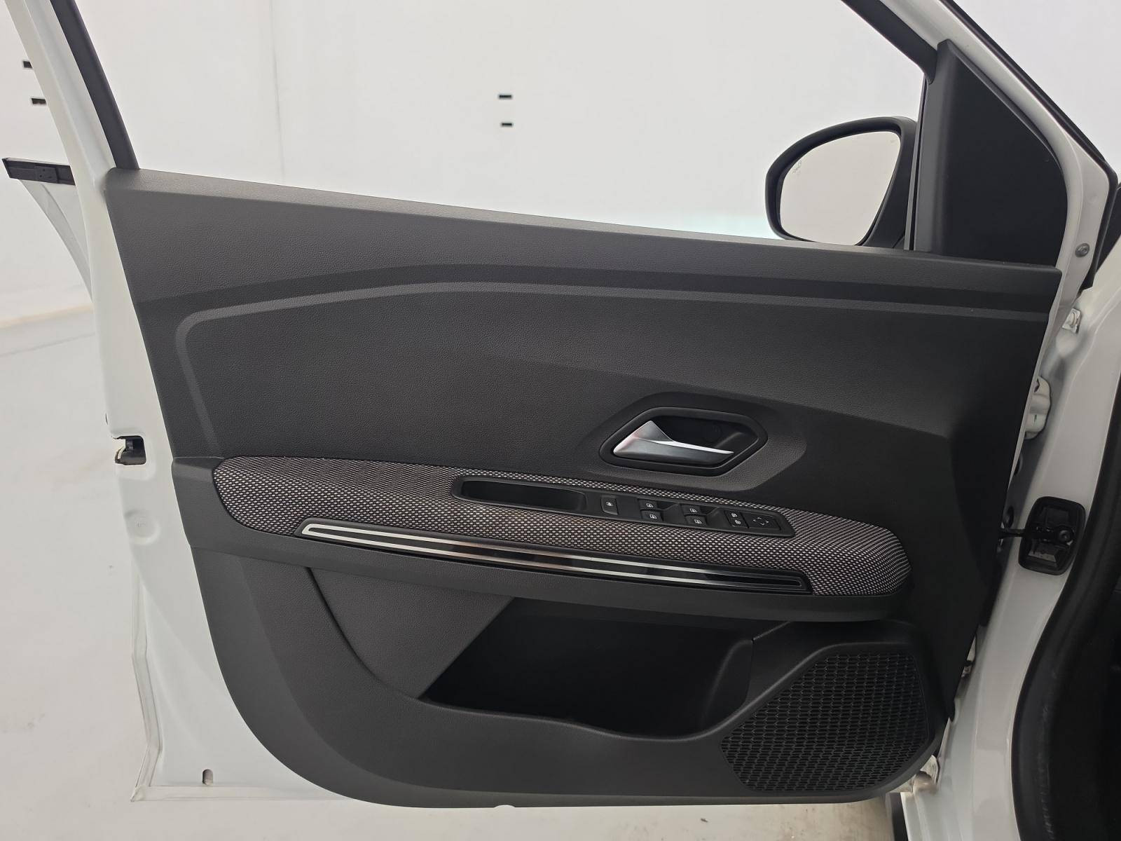 Vente en ligne Dacia Jogger  ECO-G 100 7 places au prix de 15 890 €