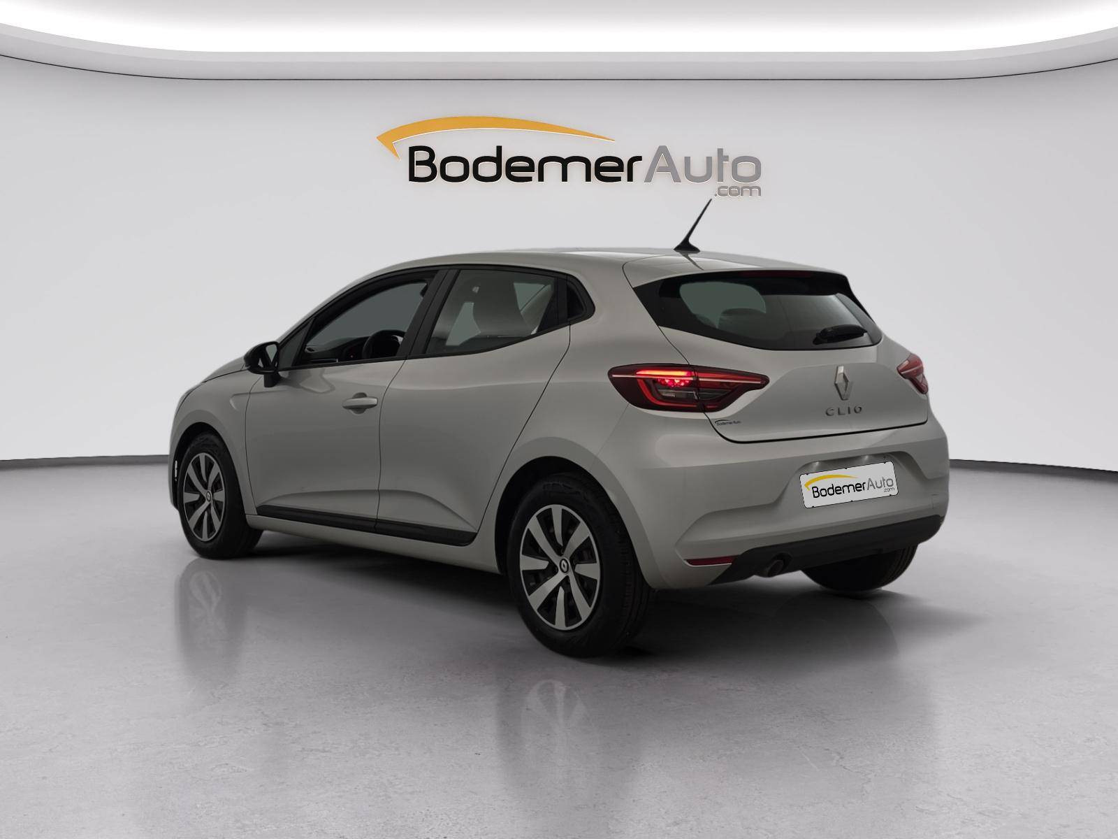 Vente en ligne Renault Clio 5 Clio TCe 90 au prix de 14 990 €