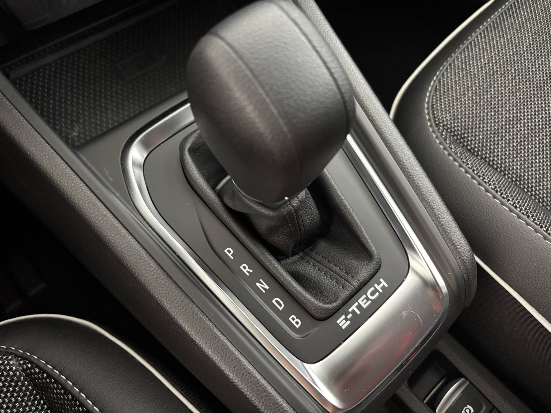 Vente en ligne Renault Captur  E-Tech full hybrid 145 au prix de 20 890 €