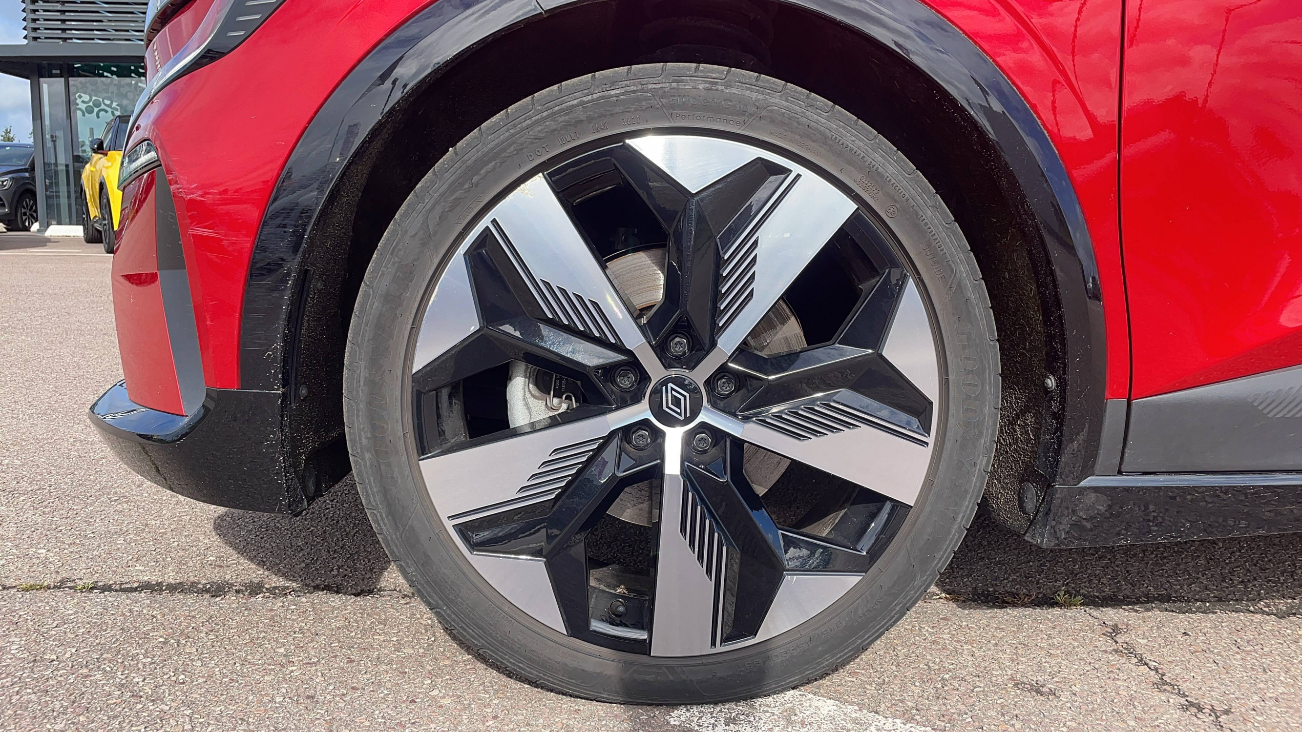Vente en ligne Renault Megane E-Tech  EV40 130ch standard charge au prix de 23 491 €