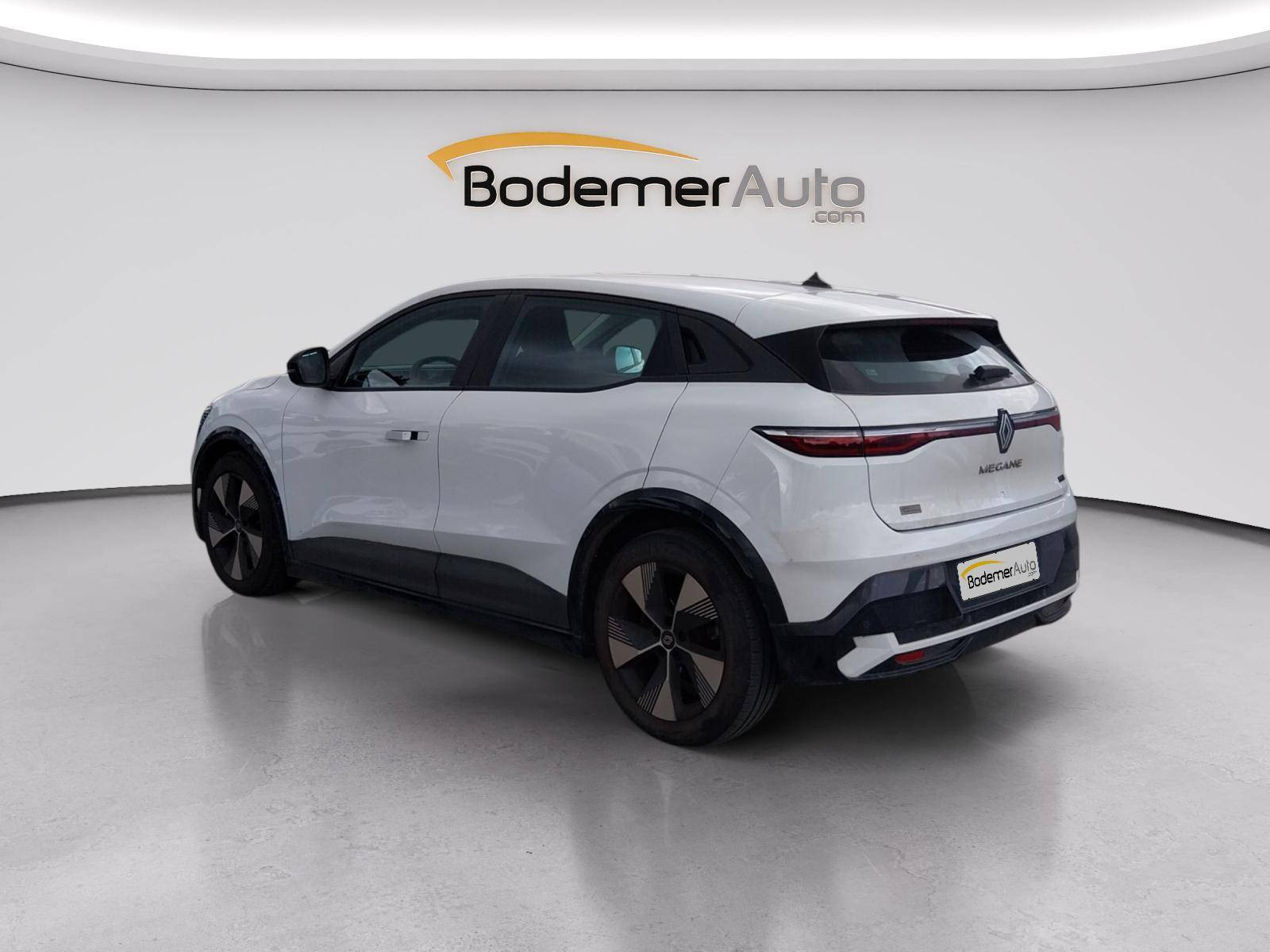 Vente en ligne Renault Megane E-Tech  EV60 220 ch super charge au prix de 23 500 €