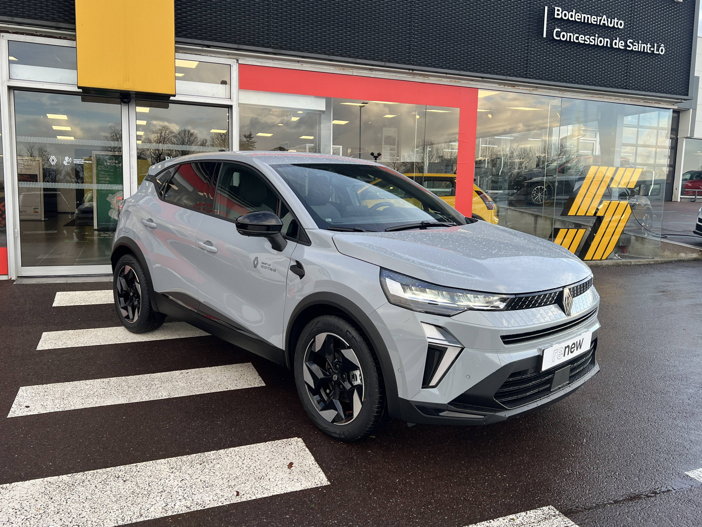 Vente en ligne Renault Captur  E-Tech full hybrid 160 ch au prix de 29 900 €