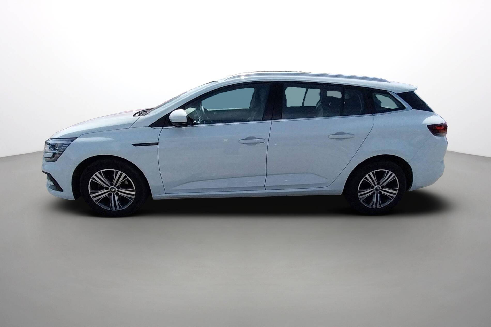 Vente en ligne Renault Megane 4 Estate  Blue dCi 115 au prix de 15 990 €