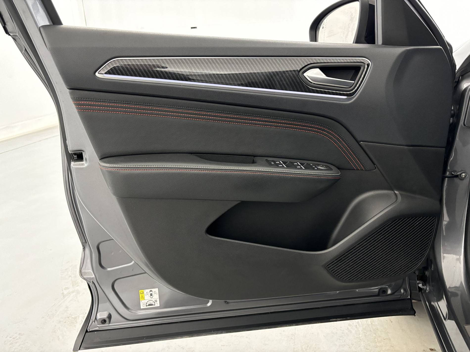 Vente en ligne Renault Arkana  E-Tech hybride 145 au prix de 20 990 €