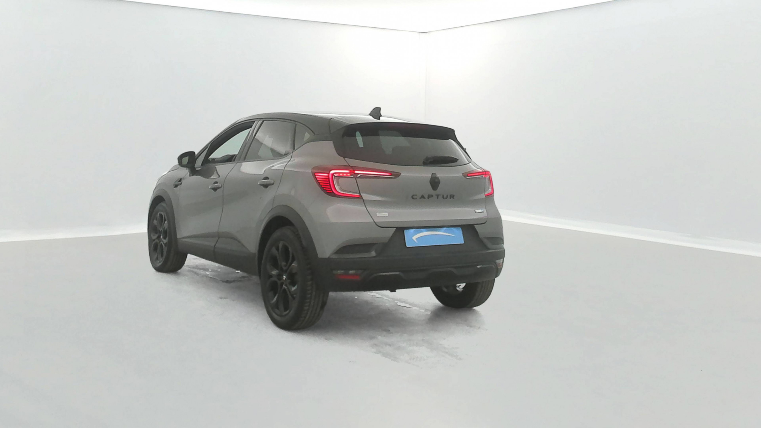 Vente en ligne Renault Captur  E-Tech 145 au prix de 17 990 €