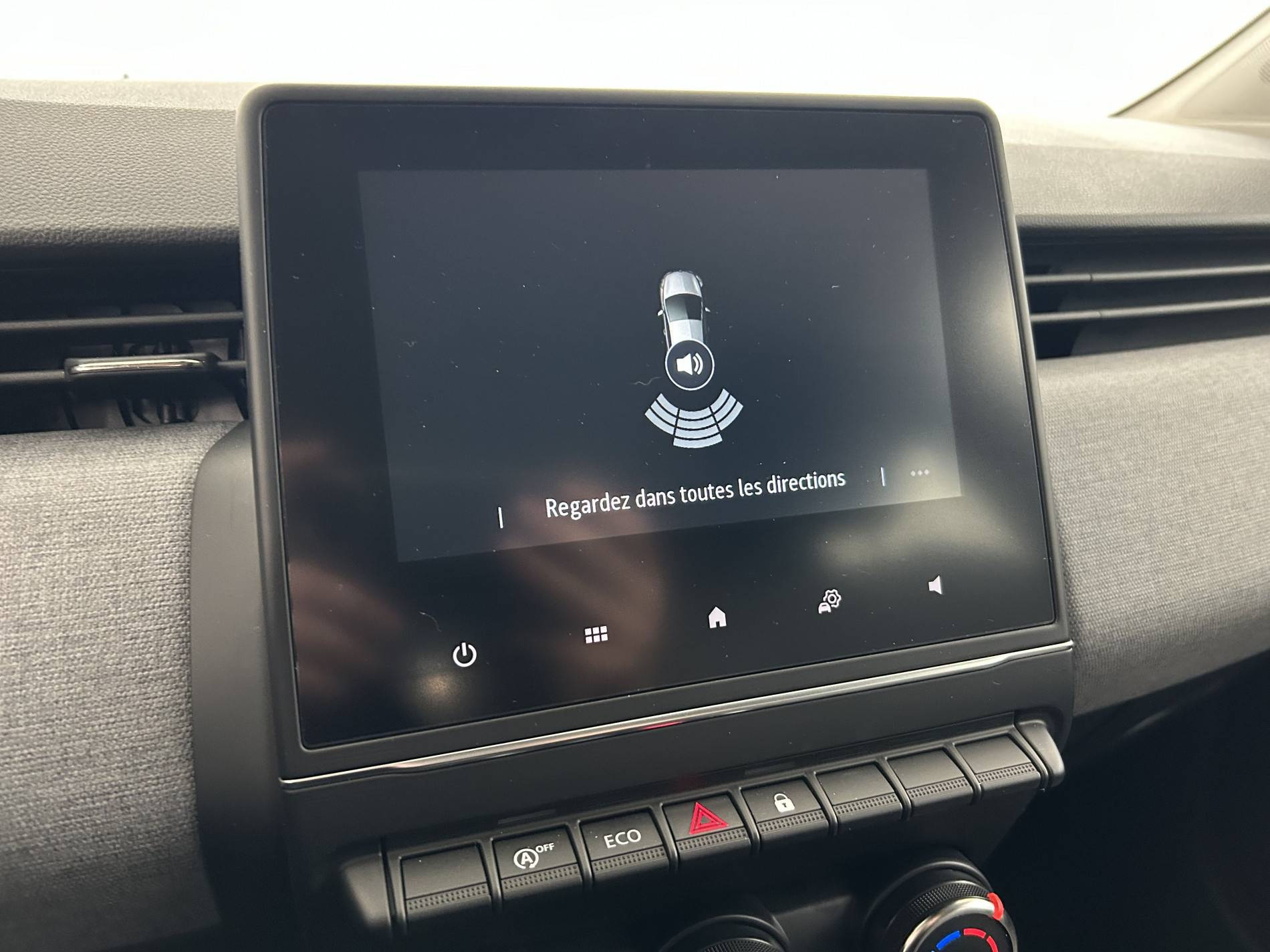 Vente en ligne Renault Clio 5 Clio Blue dCi 100 ch GSR2 au prix de 18 890 €