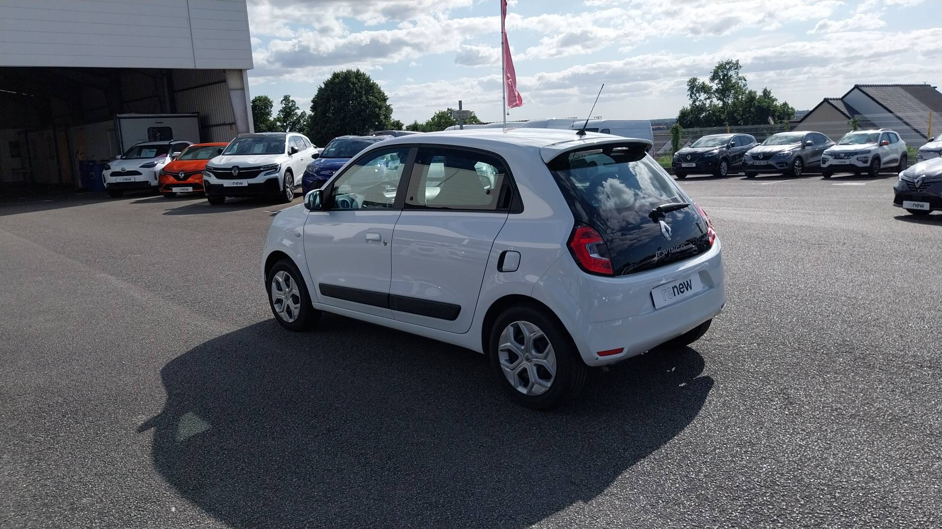 Vente en ligne Renault Twingo 3  SCe 65 - 21 au prix de 11 990 €