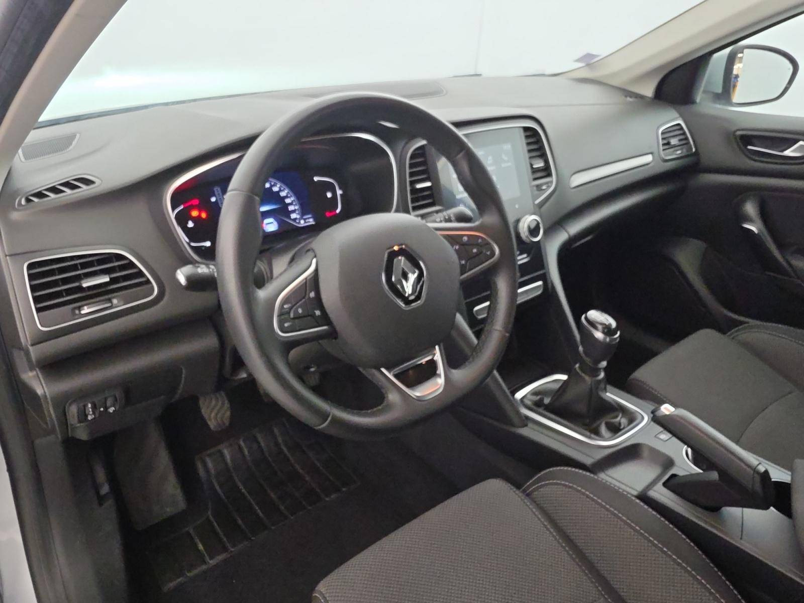 Vente en ligne Renault Megane 4  TCe 140 au prix de 15 490 €