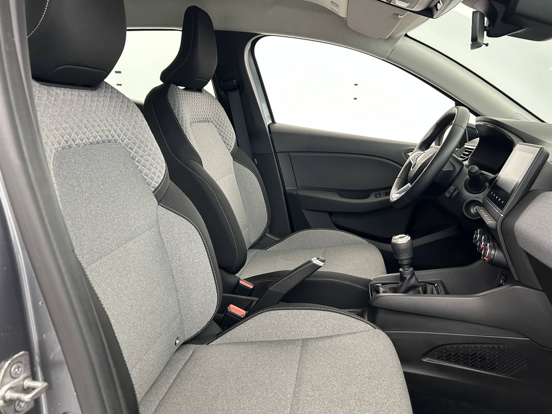 Vente en ligne Renault Clio 5 Clio TCe 90 au prix de 14 975 €
