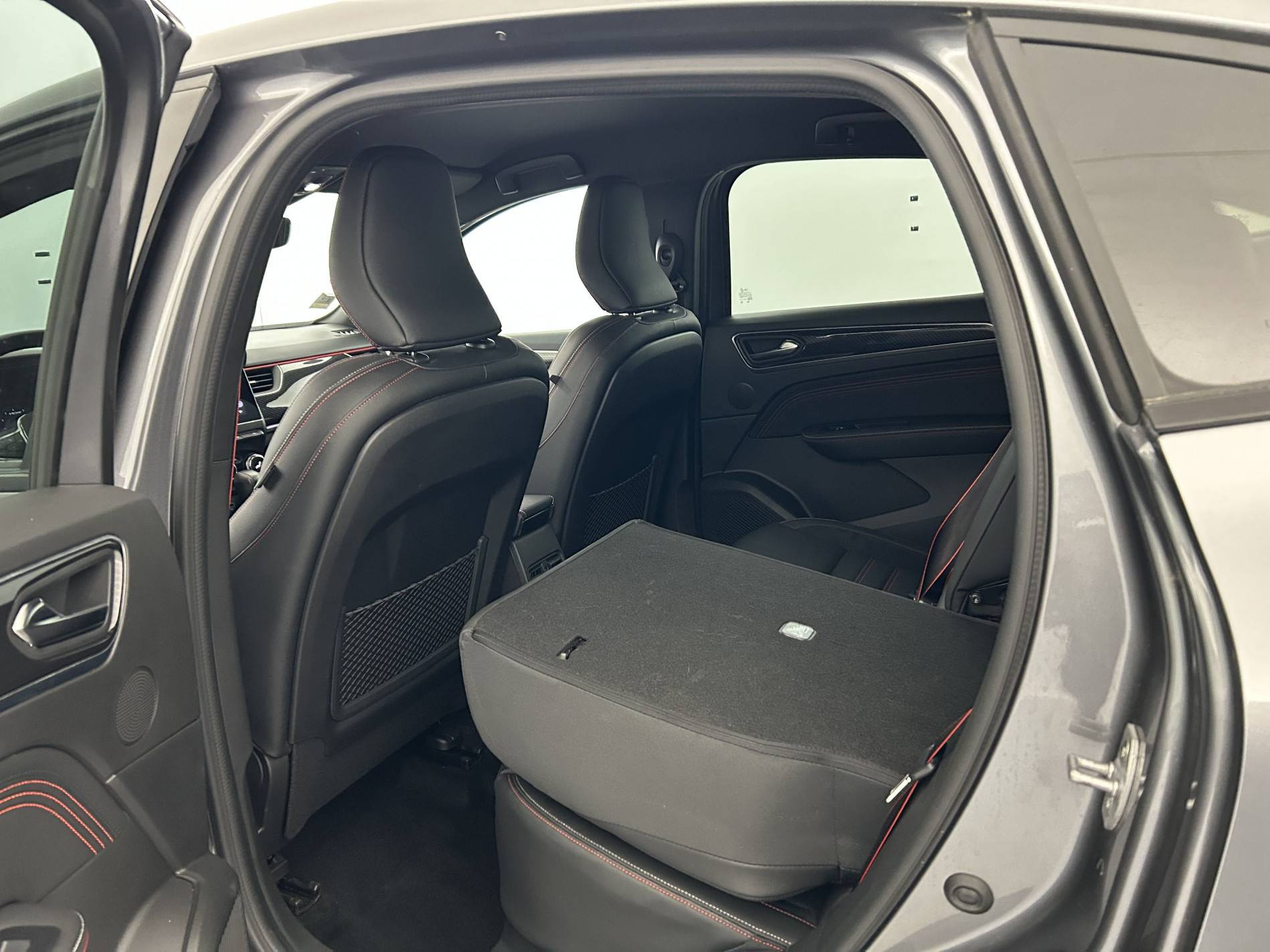 Vente en ligne Renault Arkana  TCe 160 EDC FAP - 21B au prix de 22 200 €