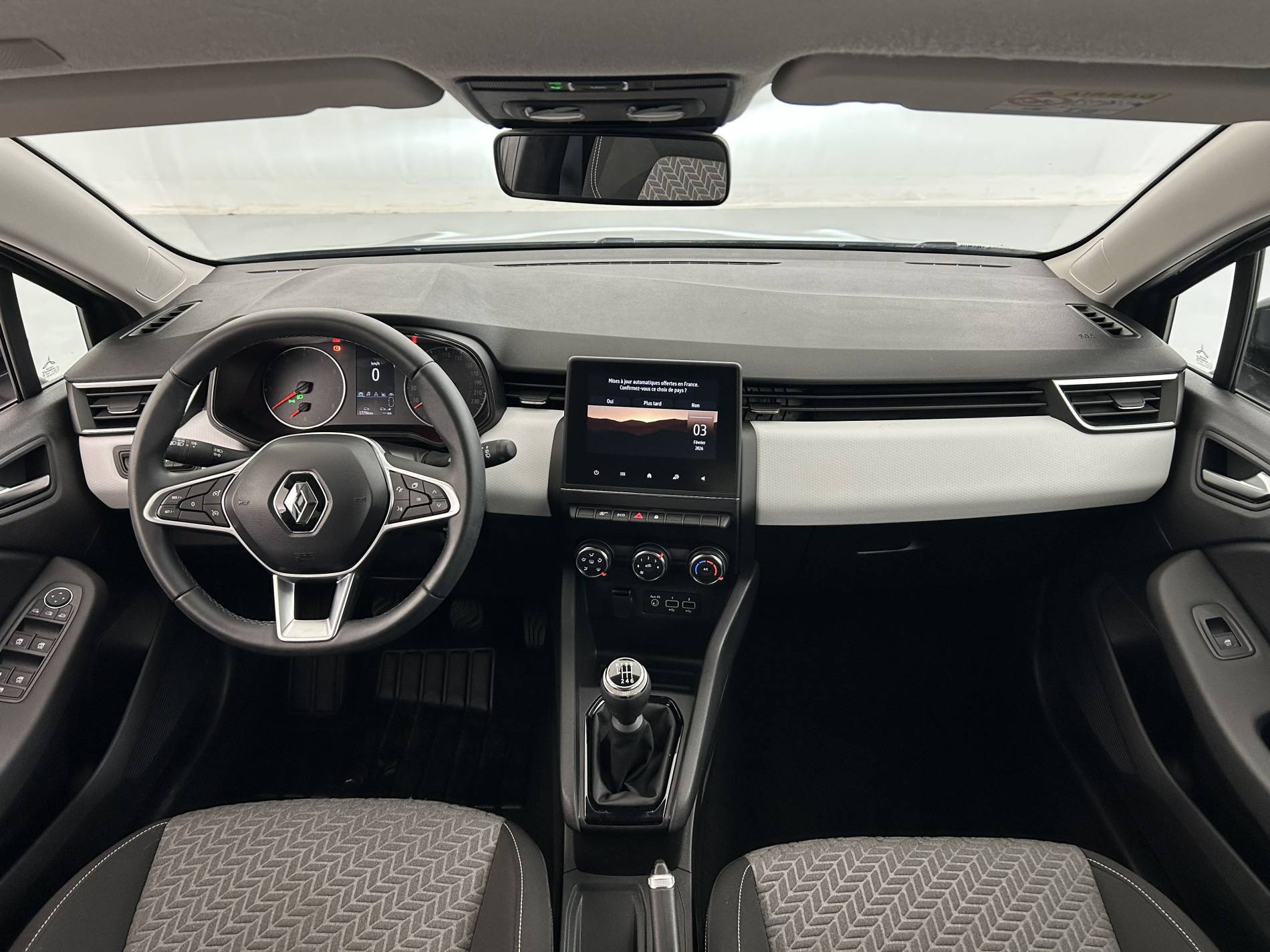 Vente en ligne Renault Clio 5 Clio TCe 90 au prix de 14 990 €