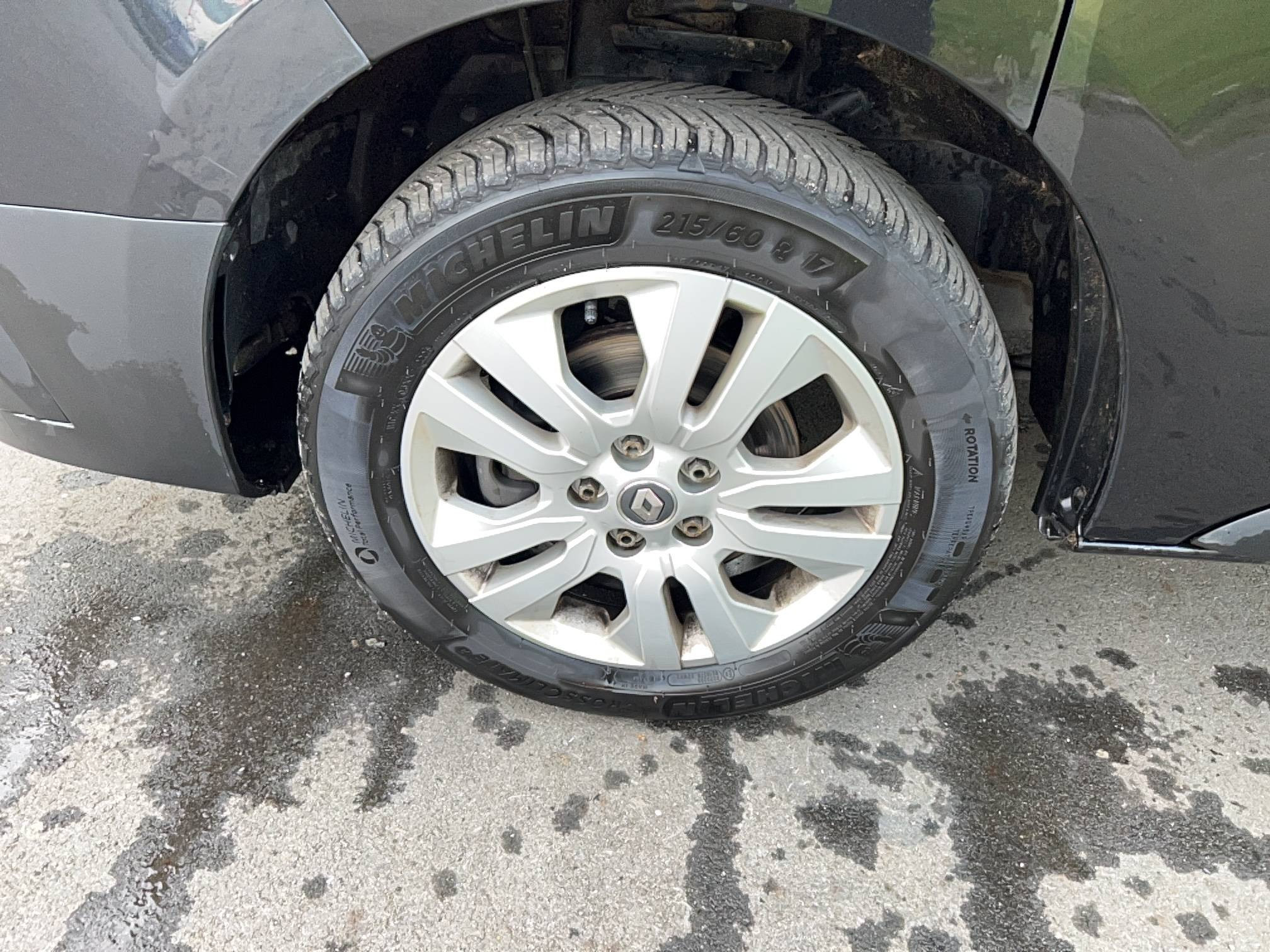 Vente en ligne Renault Trafic Cabine Approfondie TRAFIC CA L1H1 3000 KG BLUE DCI 150 EDC au prix de 23 990 €