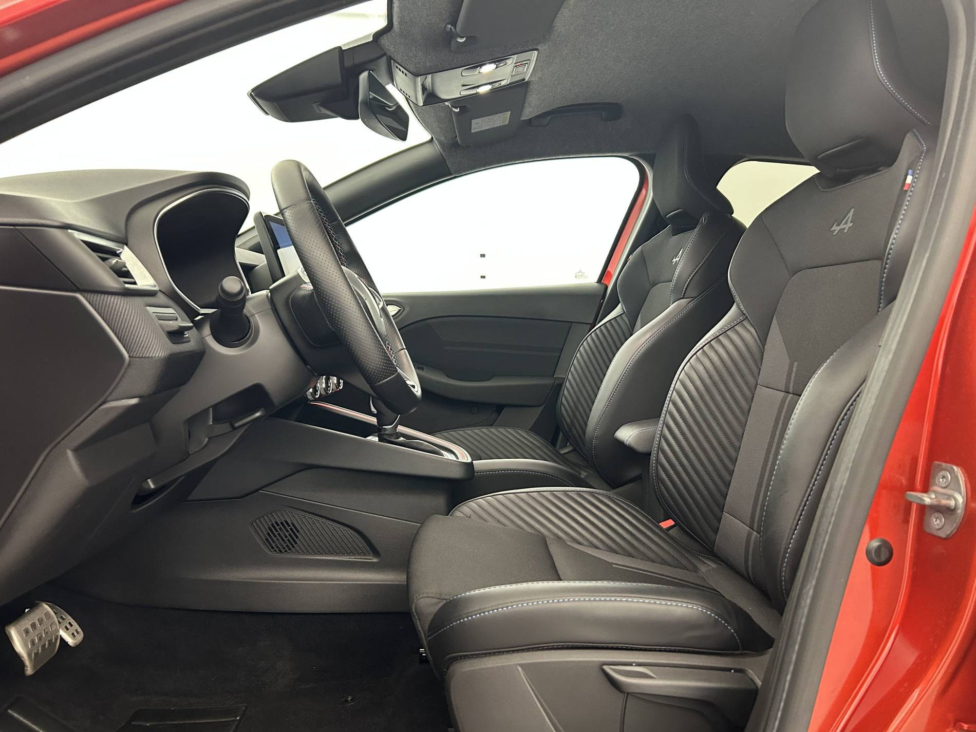 Vente en ligne Renault Clio 5 Clio E-Tech full hybrid 145 au prix de 20 990 €