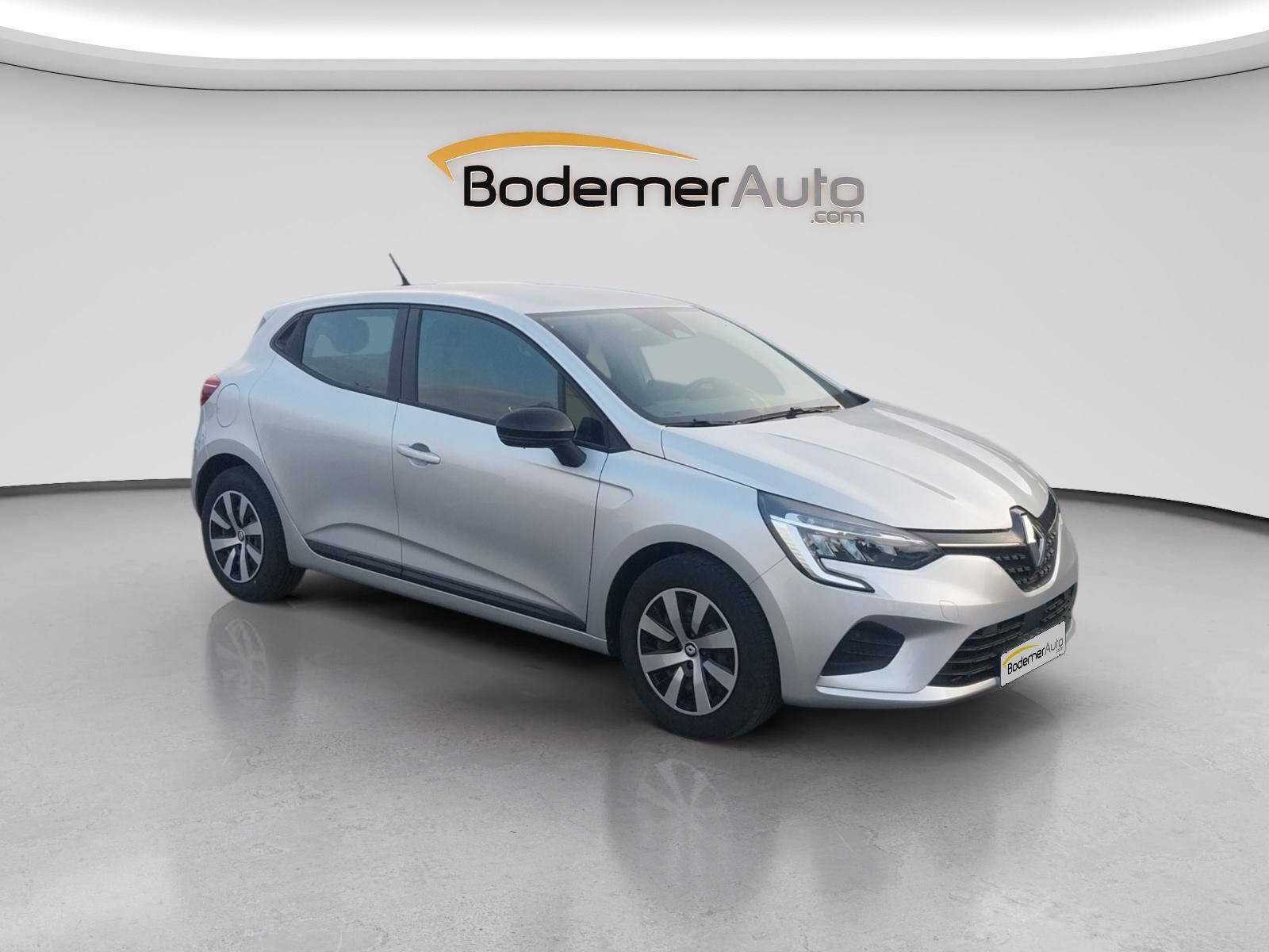 Vente en ligne Renault Clio 5 Clio TCe 90 au prix de 13 690 €