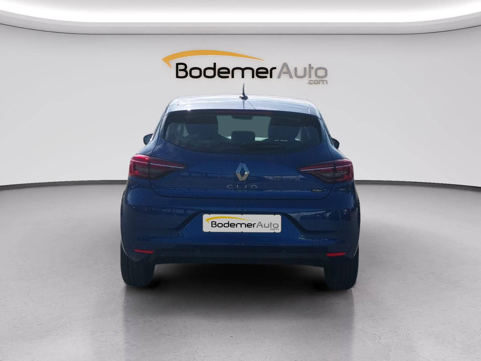 Vente en ligne Renault Clio 5 Clio E-Tech full hybrid 145 au prix de 17 900 €