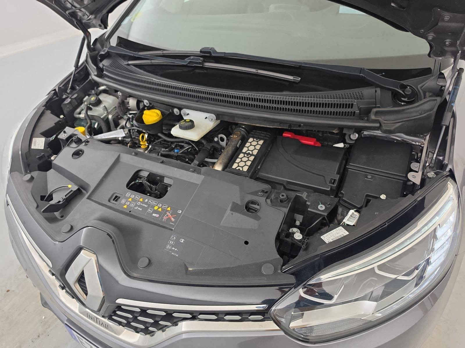 Vente en ligne Renault Scenic 4 Scenic dCi 160 Energy EDC au prix de 16 590 €