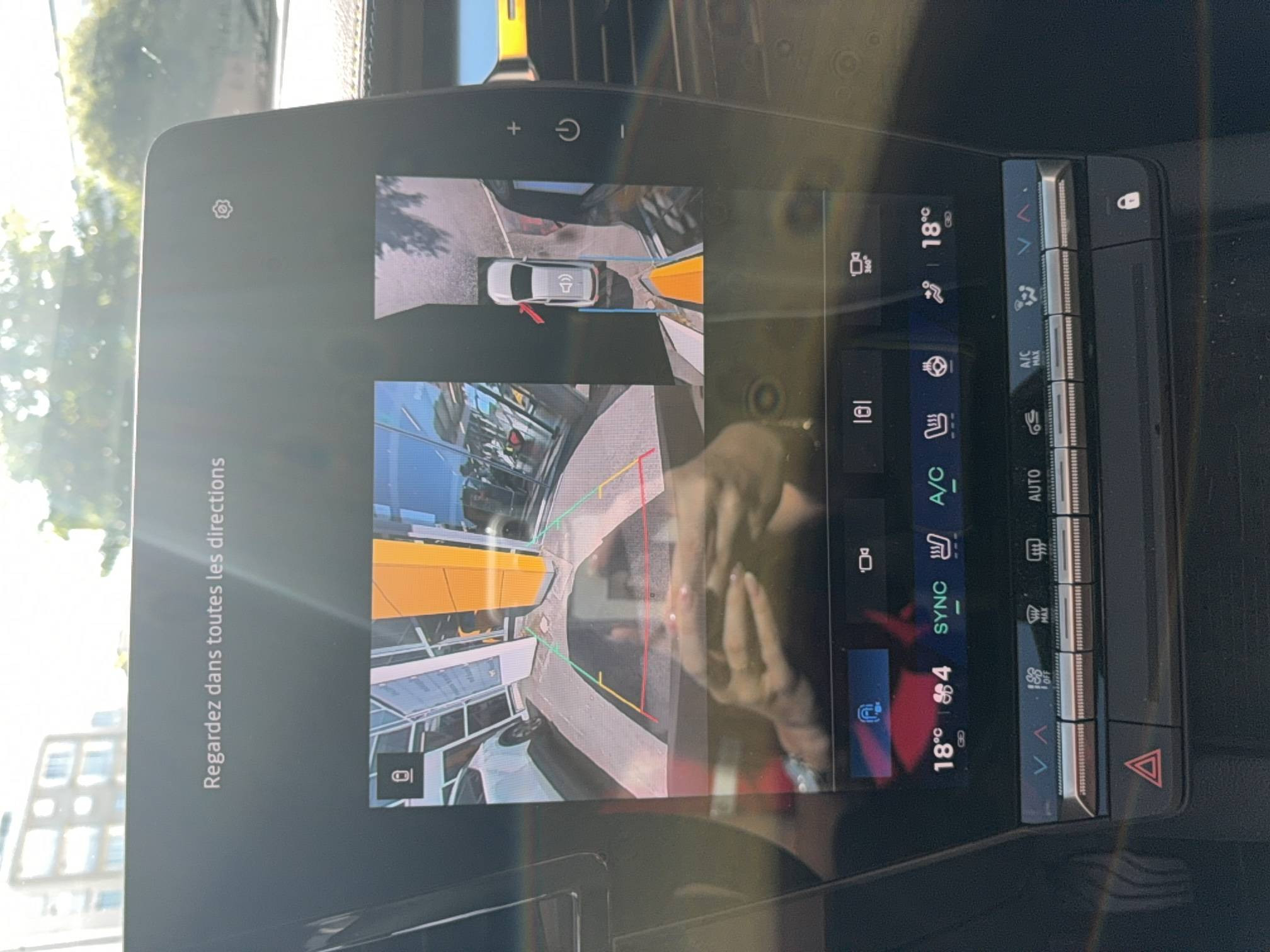 Vente en ligne Renault Scenic E-Tech Scenic E-Tech électrique 220 ch grande autonomie au prix de 50 990 €