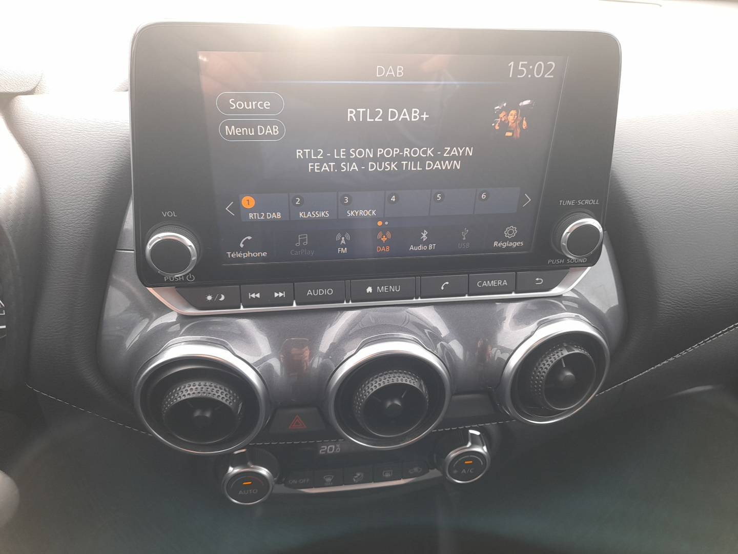 Vente en ligne Nissan Juke F16A SHADOW DIG-T 114 au prix de 18 690 €