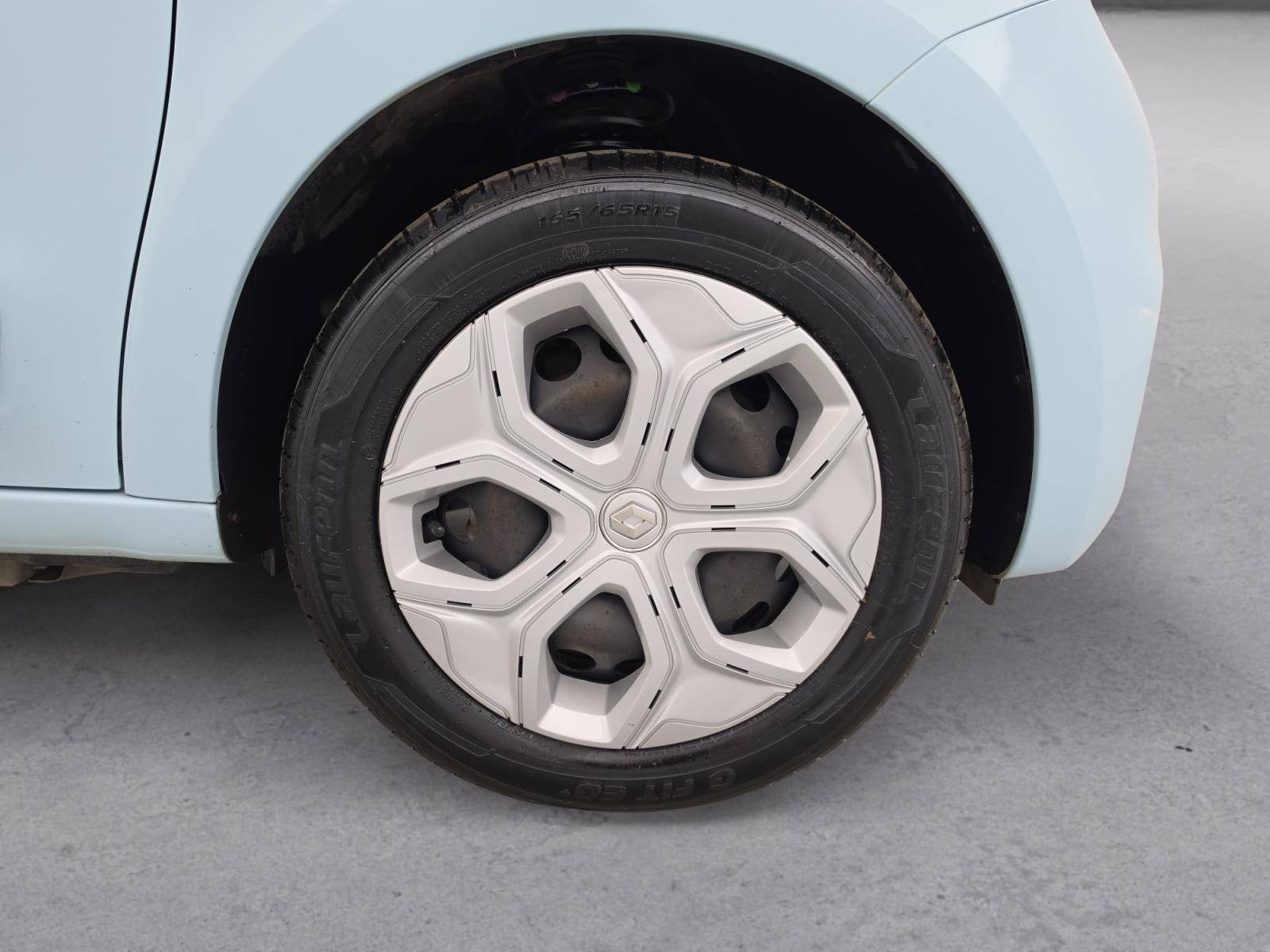 Vente en ligne Renault Twingo Electrique Twingo III E-Tech au prix de 11 900 €