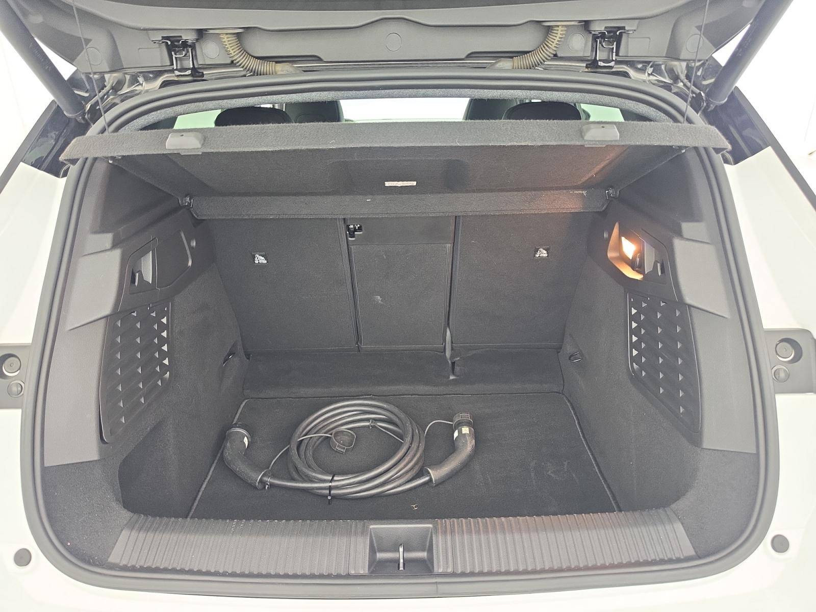 Vente en ligne Renault Scenic E-Tech Scenic E-Tech électrique 220 ch grande autonomie au prix de 32 000 €