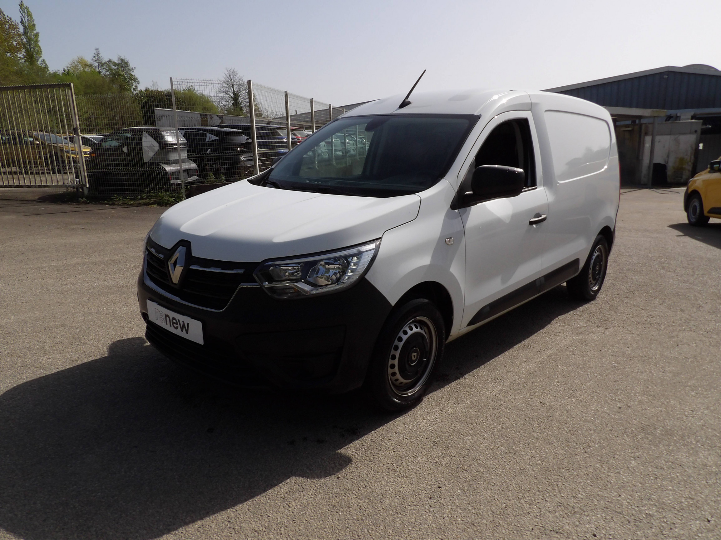 Renault Express Van  BLUE DCI 75 - 22 occasion de 2023 en vente à Morlaix