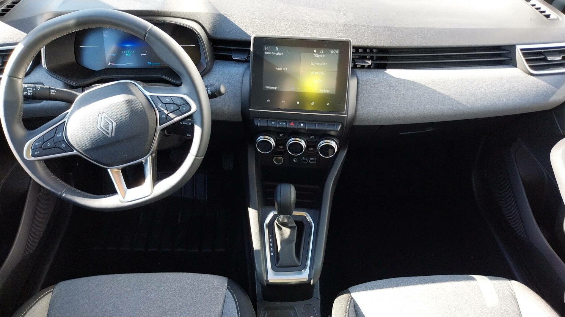 Vente en ligne Renault Clio 5 Clio E-Tech full hybrid 145 ch GSR2 au prix de 19 790 €