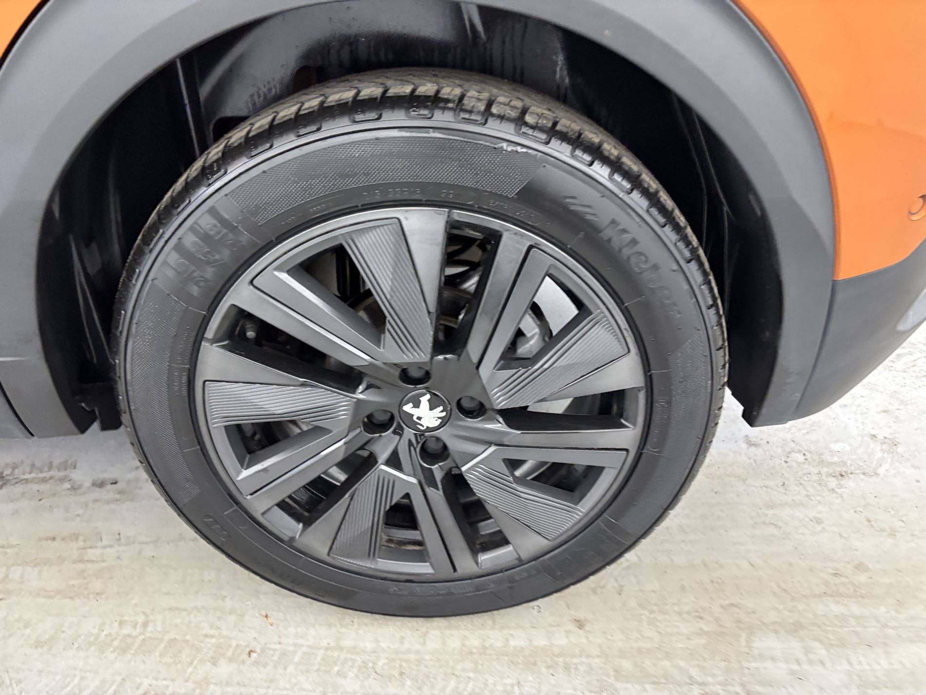 Vente en ligne Peugeot 2008  PureTech 155 S&S EAT8 au prix de 14 590 €