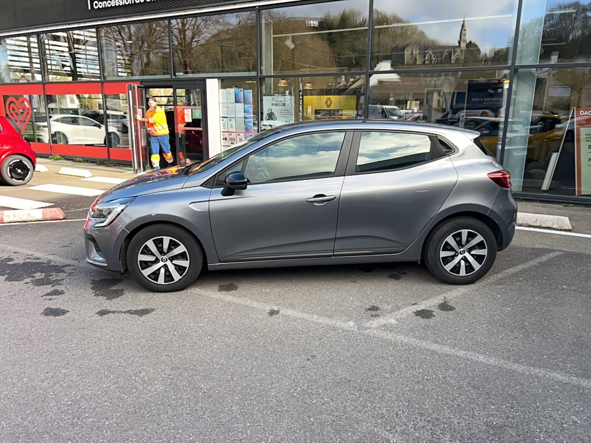 Renault Clio 5 Clio TCe 90 occasion de 2023 en vente à Châteaulin