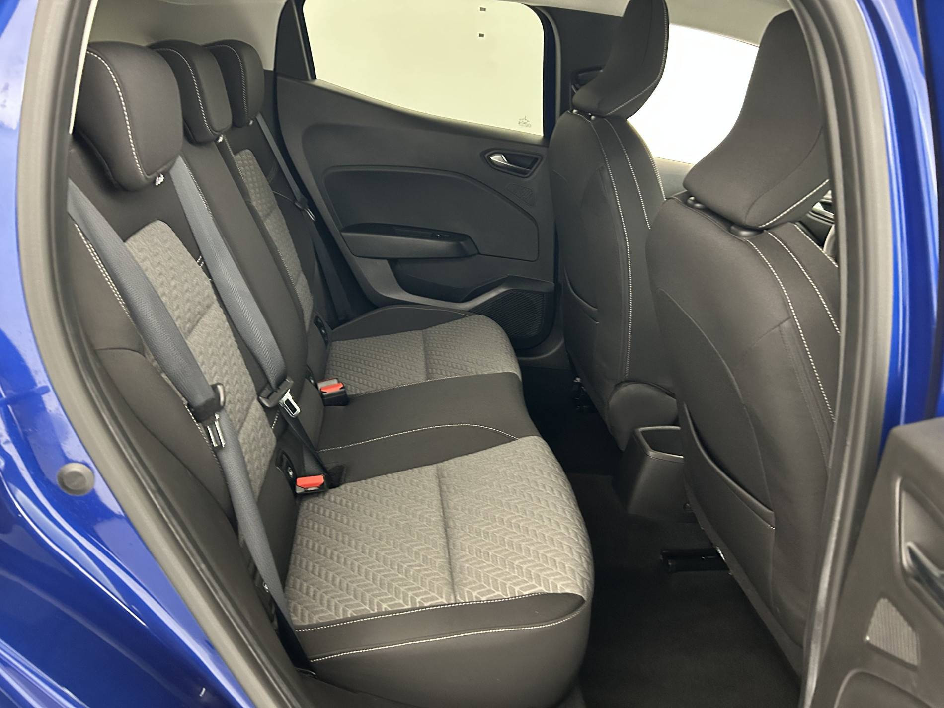 Vente en ligne Renault Clio 5 Clio TCe 90 au prix de 14 230 €