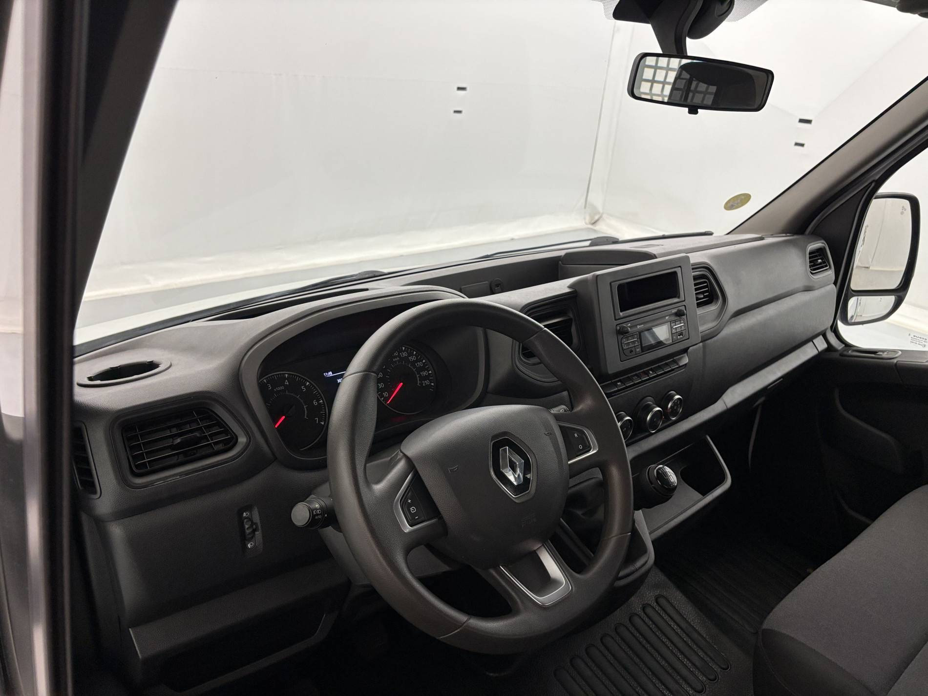 Vente en ligne Renault Master 3 Châssis Cabine MASTER CC PROP RJ3500 L2 PAFC BLUE DCI 130 EURO VI au prix de 32 000 €