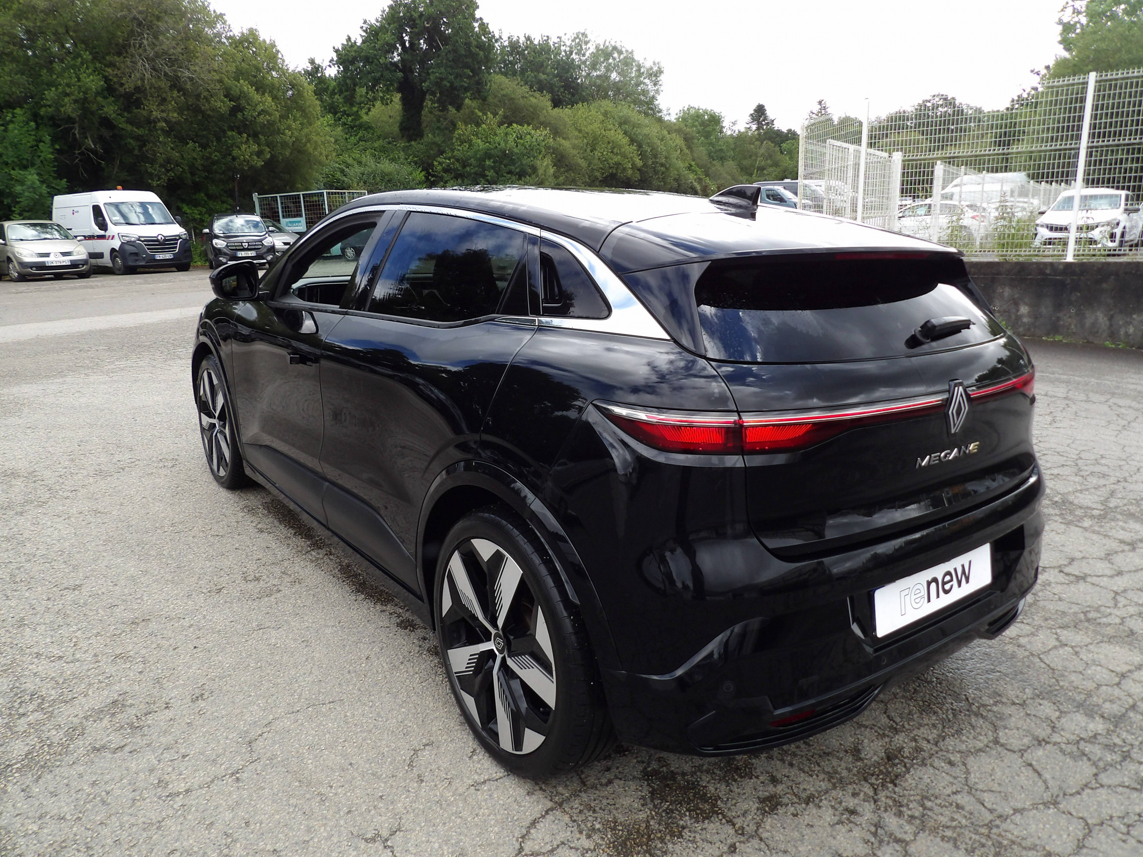 Vente en ligne Renault Megane E-Tech  EV60 220 ch super charge au prix de 21 499 €