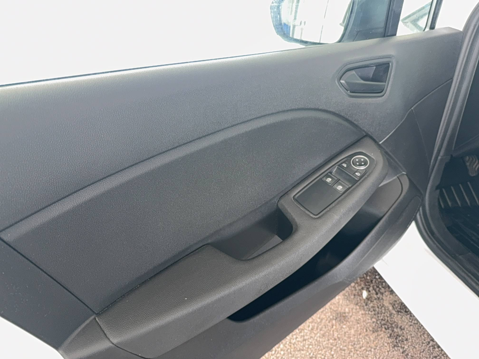 Vente en ligne Renault Clio 5 Clio SCe 65 au prix de 11 490 €