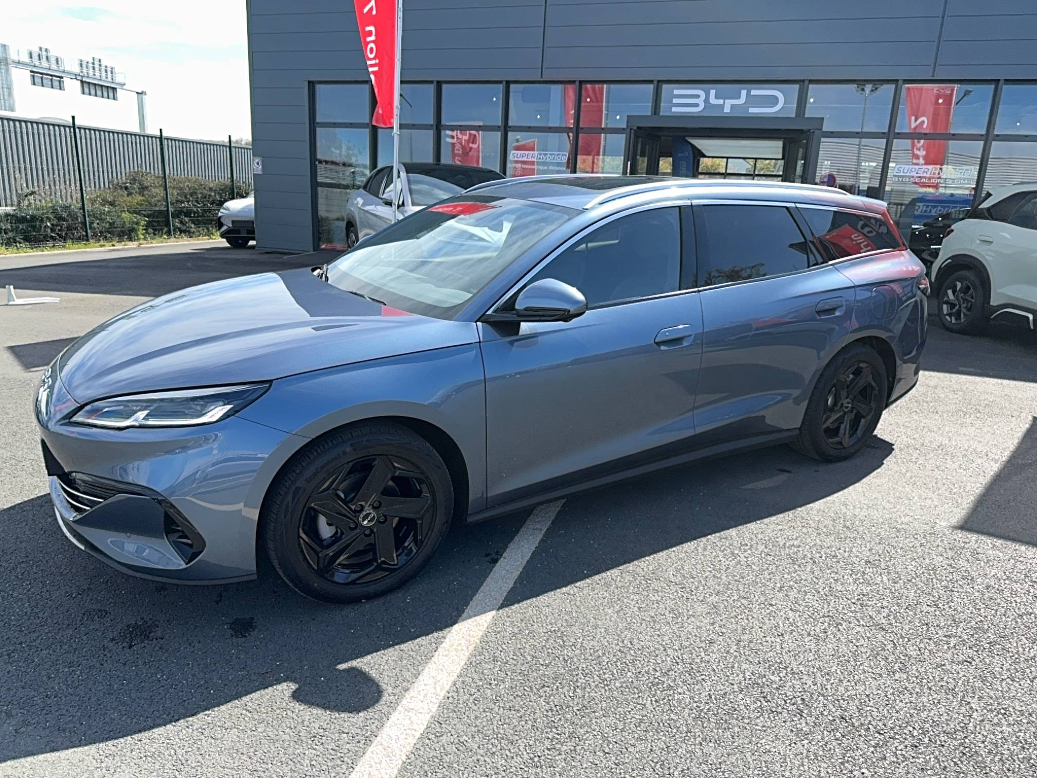 Byd Seal 6 DM-i Touring  1.5l DM-i 156 kW PHEV occasion de 2026 en vente à Angers