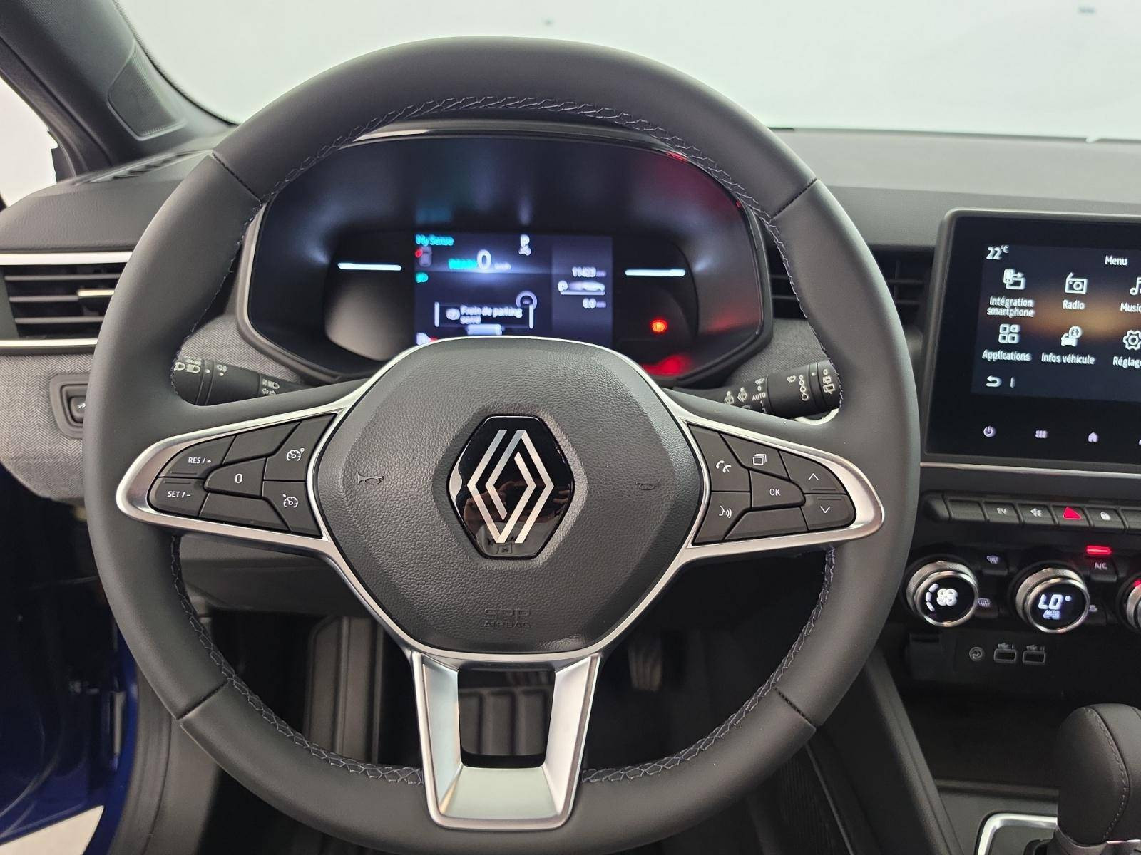 Vente en ligne Renault Clio 5 Clio E-Tech full hybrid 145 au prix de 20 490 €
