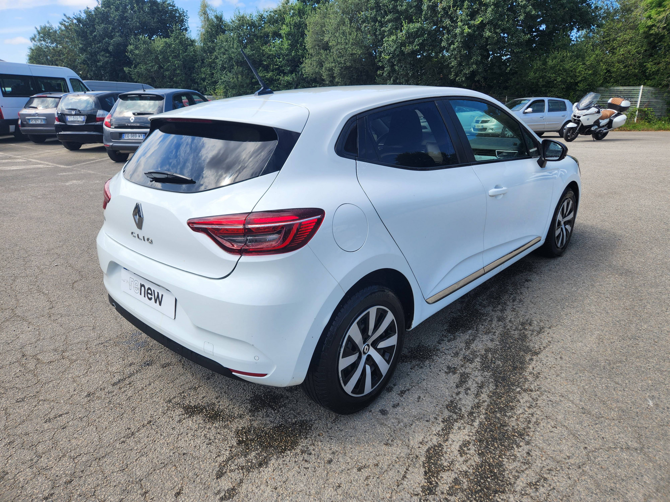 Vente en ligne Renault Clio 5 Clio TCe 90 au prix de 14 599 €