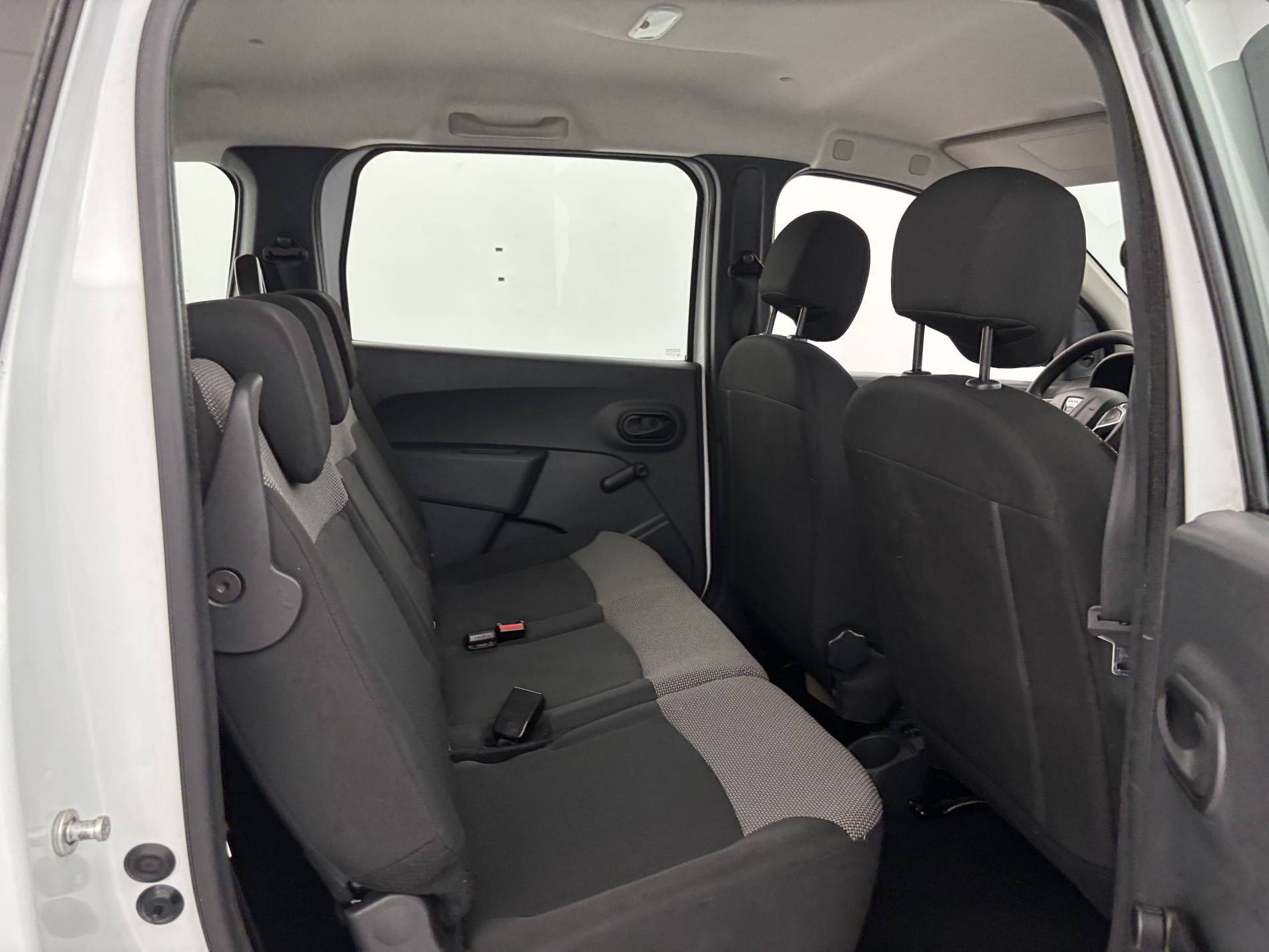 Vente en ligne Dacia Lodgy  Blue dCi 95 7 places au prix de 12 990 €