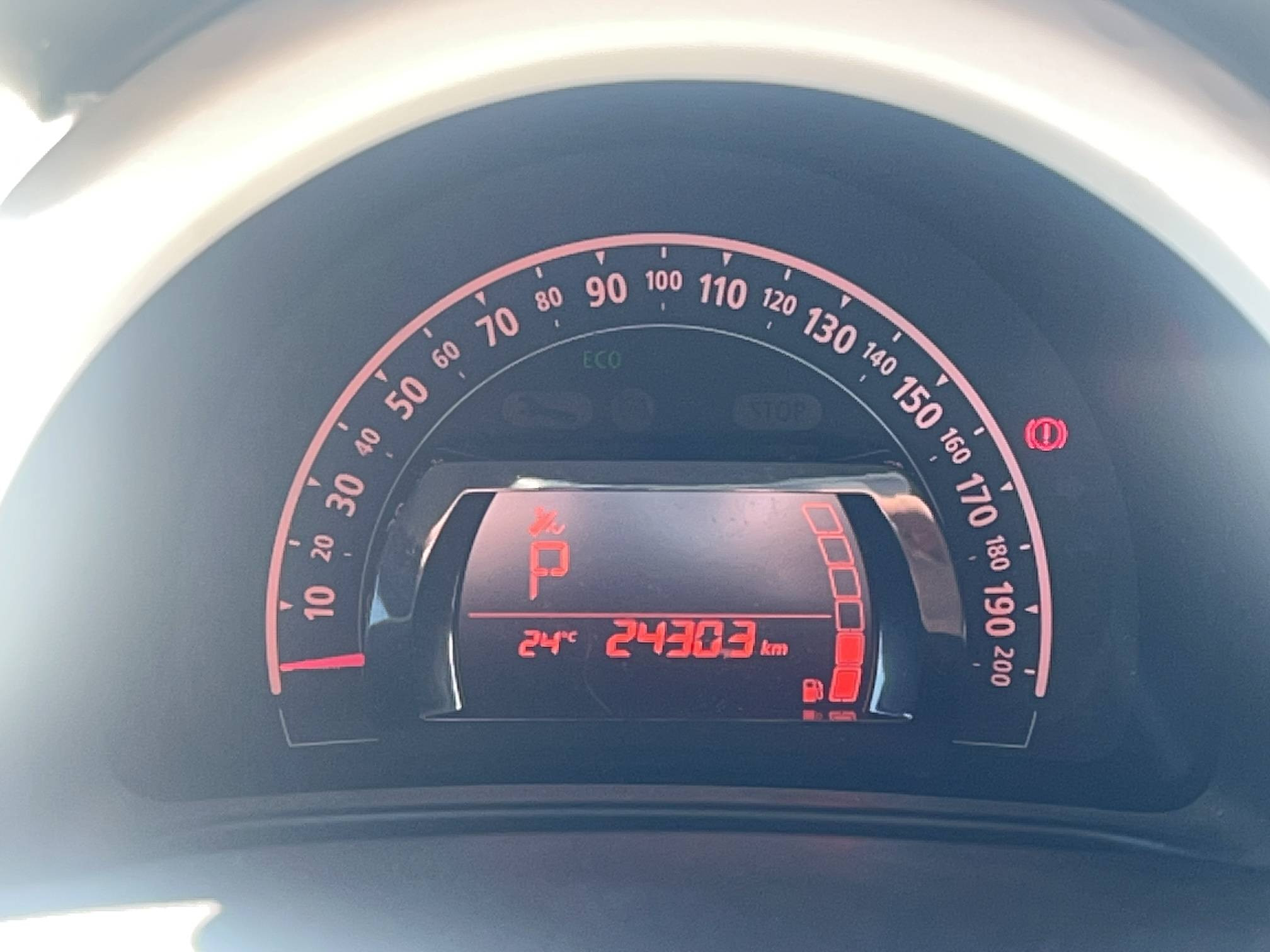 Vente en ligne Renault Twingo 3  1.0 SCe 70 au prix de 12 991 €