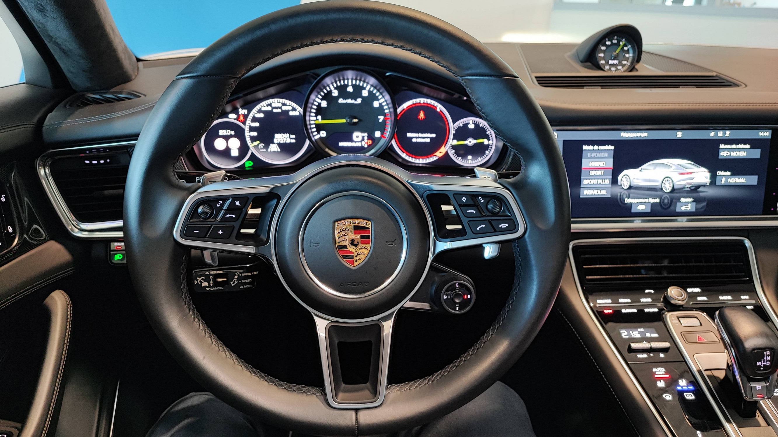 Vente en ligne Porsche Panamera  Turbo S V8 4.0 680 au prix de 99 990 €