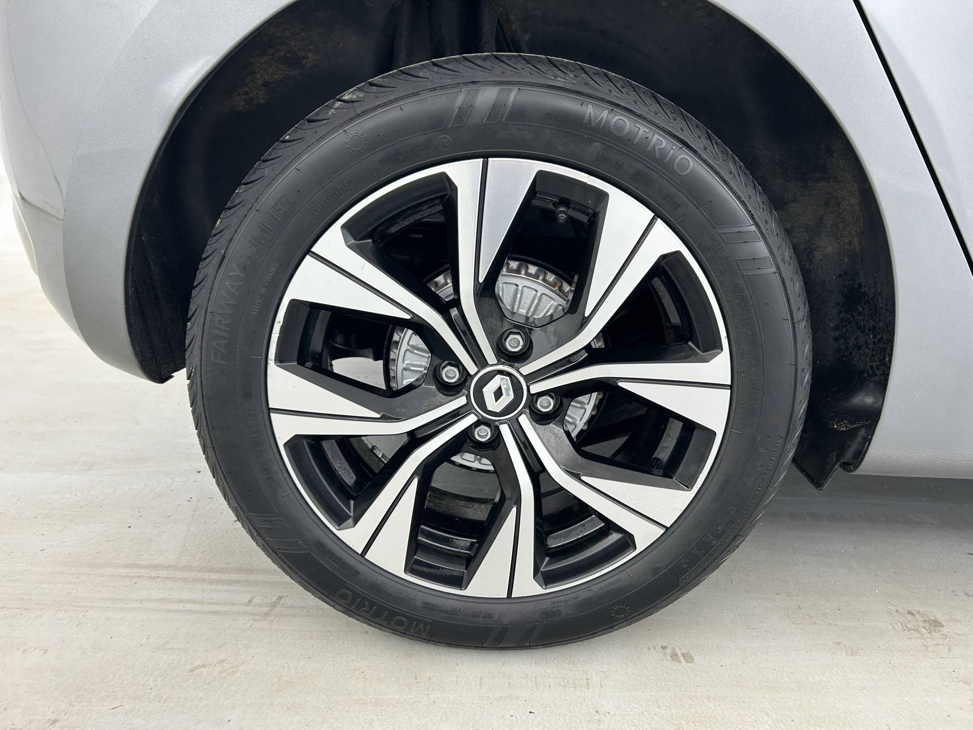 Vente en ligne Renault Clio 5 Clio TCe 90 au prix de 14 490 €