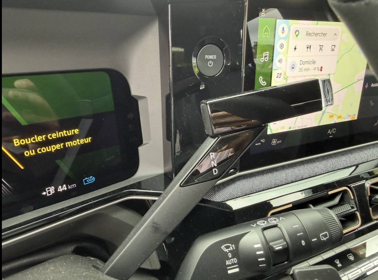 Vente en ligne Renault R4 E-Tech  150 ch autonomie confort au prix de 37 290 €
