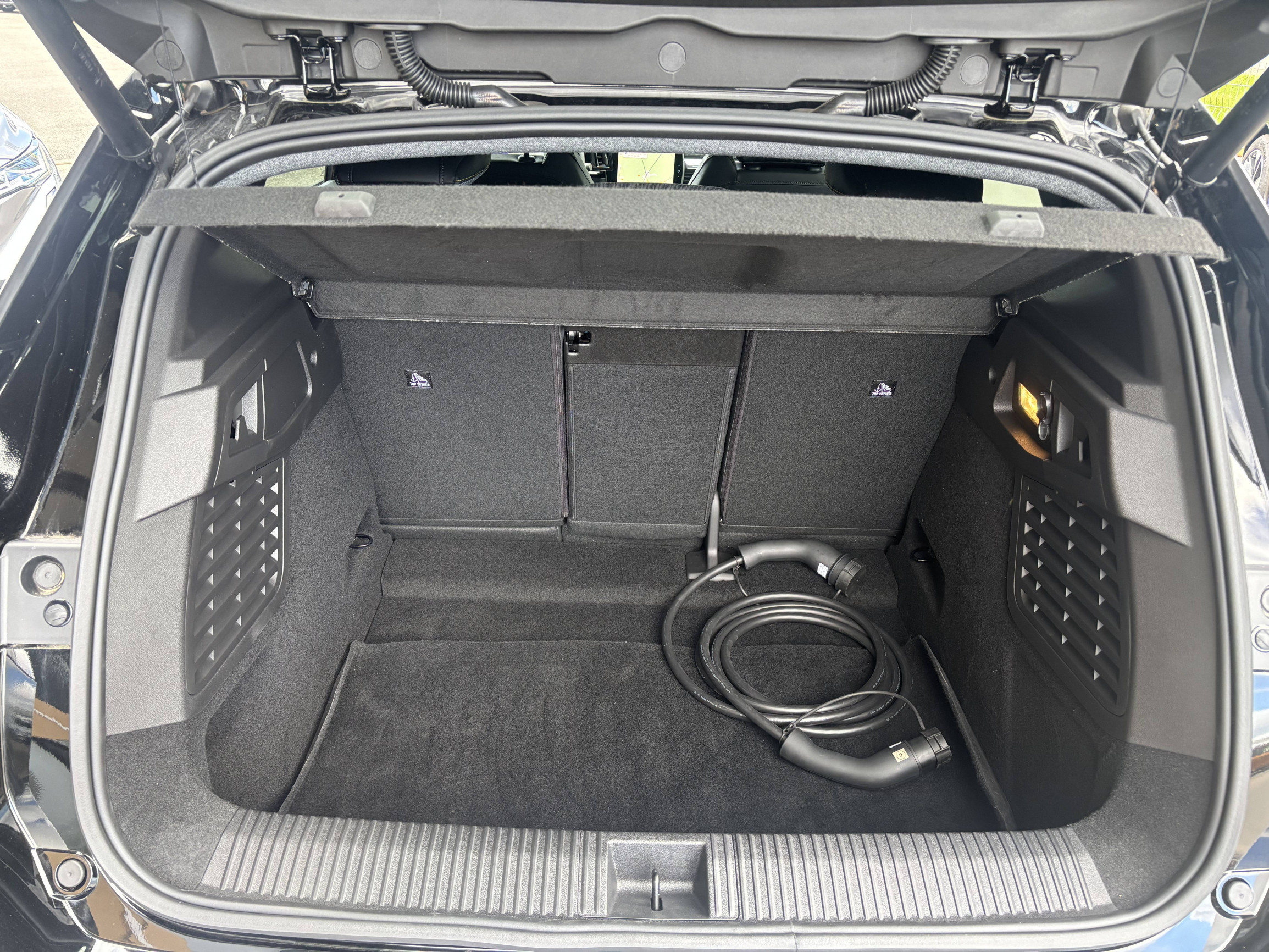 Vente en ligne Renault Scenic E-Tech Scenic E-Tech électrique 220 ch grande autonomie au prix de 48 890 €