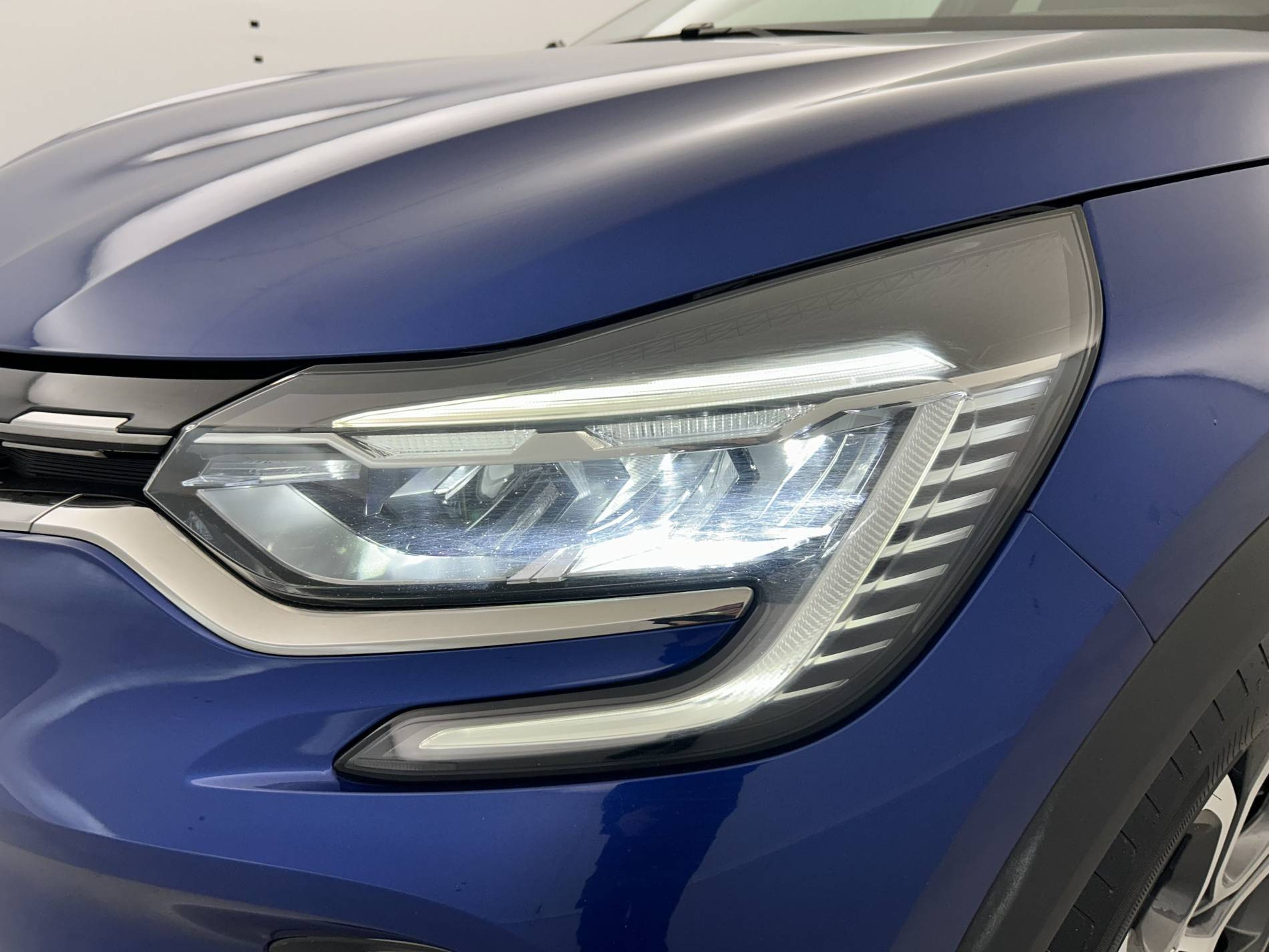 Vente en ligne Renault Captur  Blue dCi 115 EDC au prix de 15 970 €