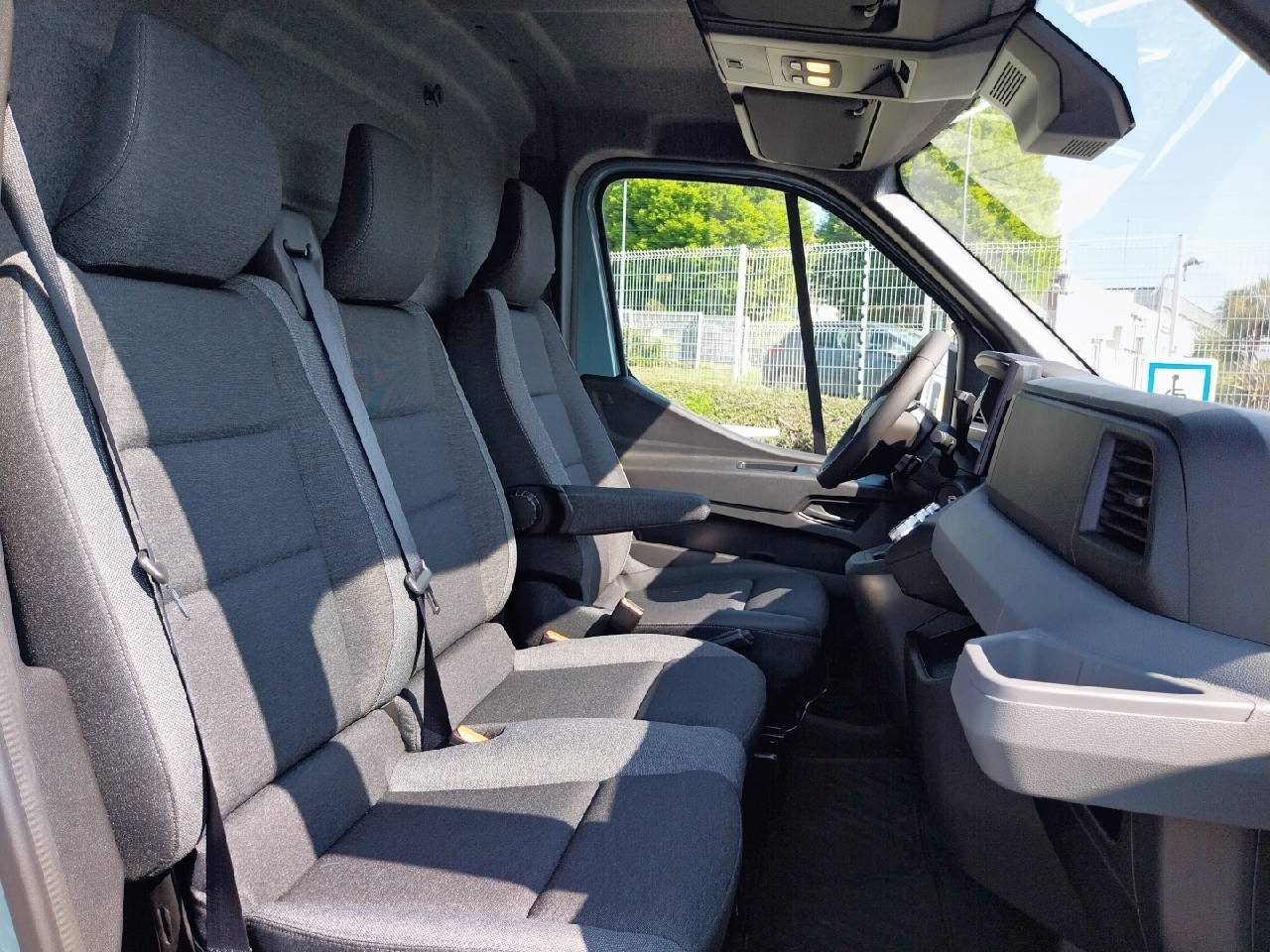 Vente en ligne Renault Master E-Tech MASTER ELECTRIQUE FGN L2H2 3T5 GRANDE AUTONOMIE au prix de 50 949 €