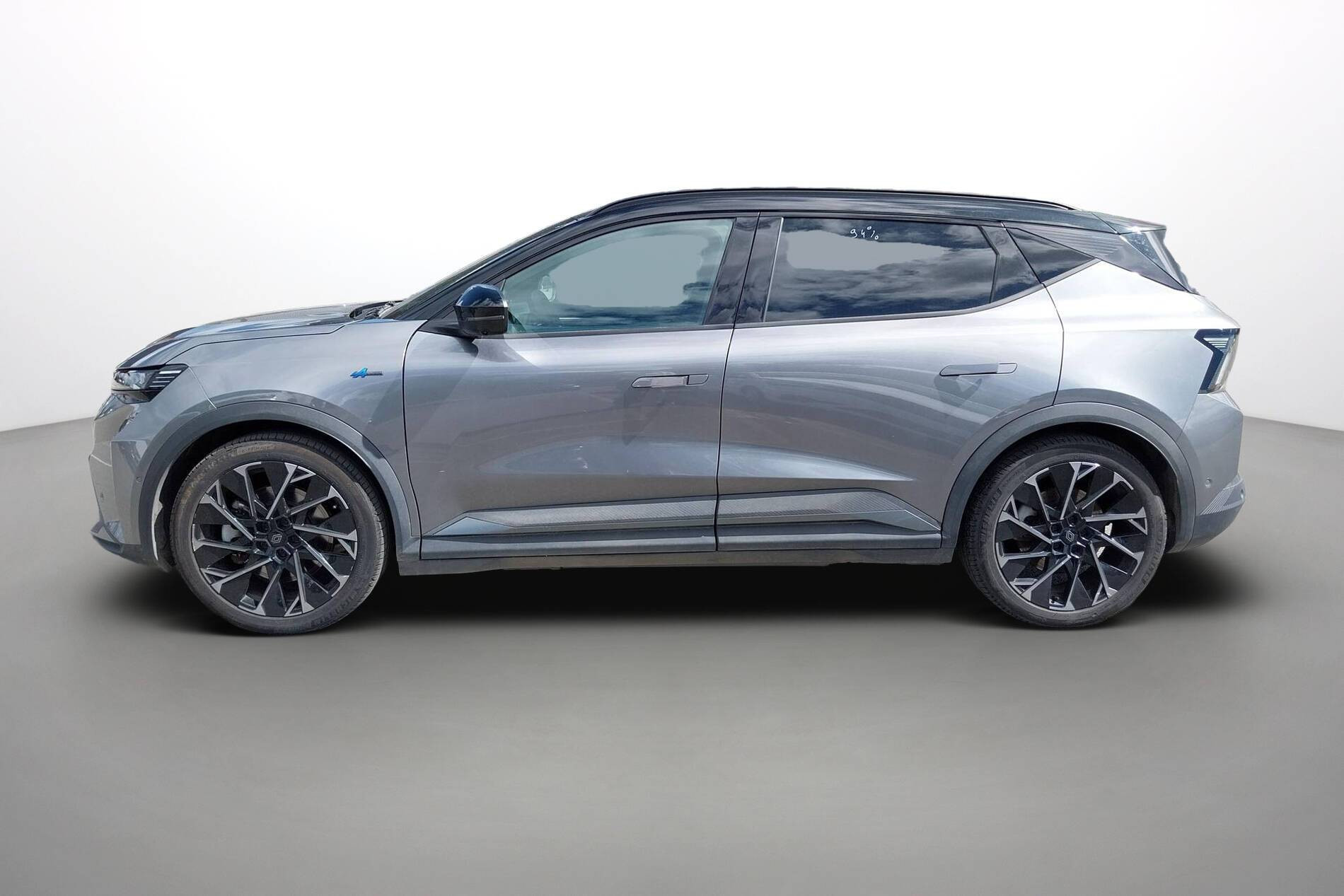 Vente en ligne Renault Scenic E-Tech Scenic E-Tech électrique 220 ch grande autonomie au prix de 37 991 €