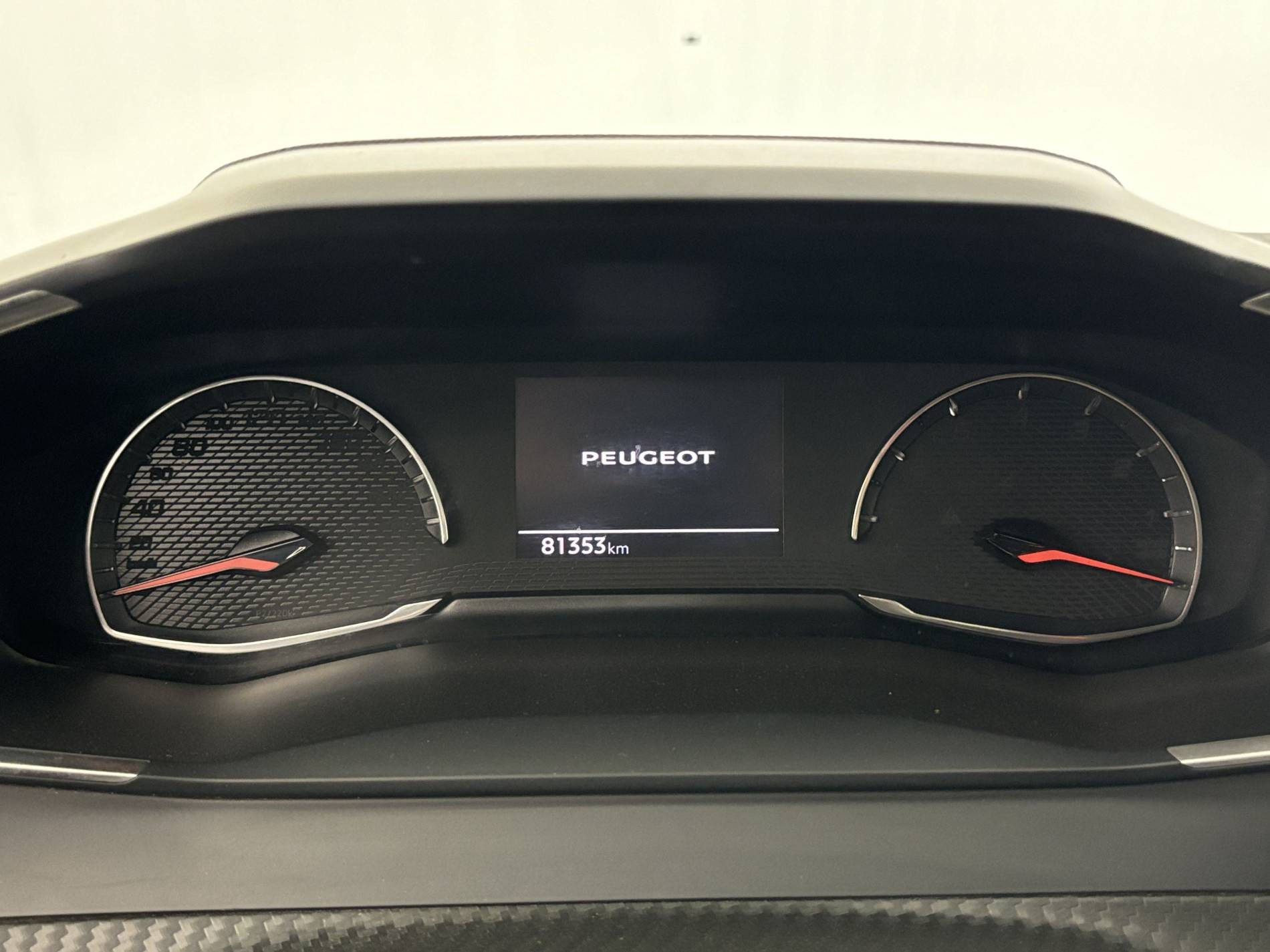 Vente en ligne Peugeot 208  BlueHDi 100 S&S BVM6 au prix de 13 790 €