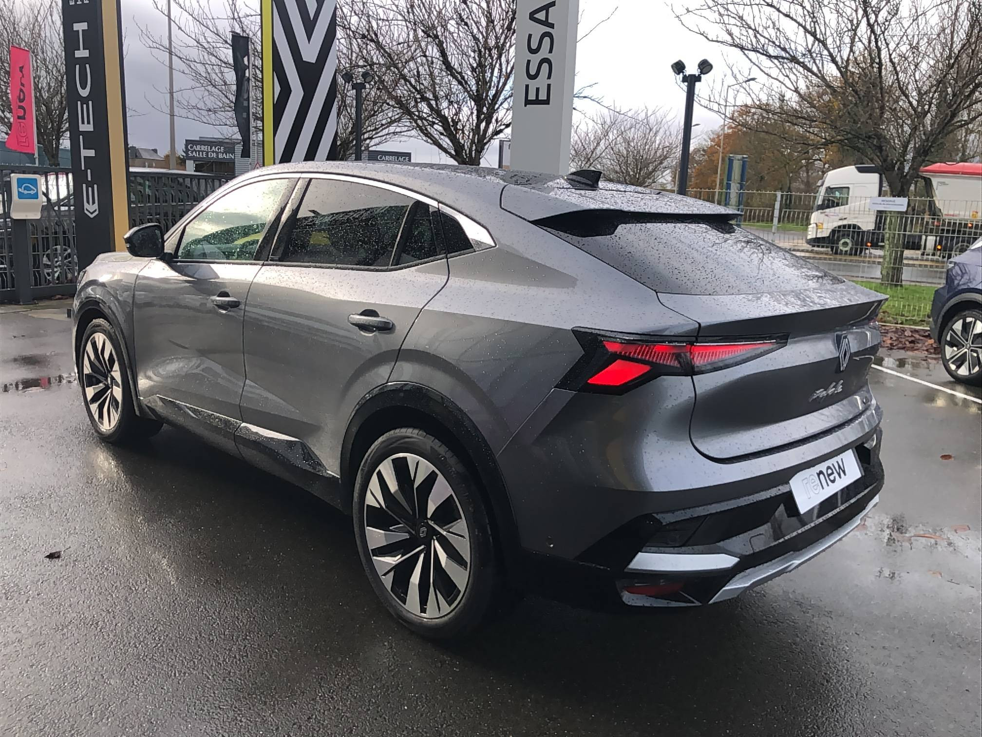 Vente en ligne Renault Rafale  E-Tech full hybrid 200ch au prix de 39 990 €